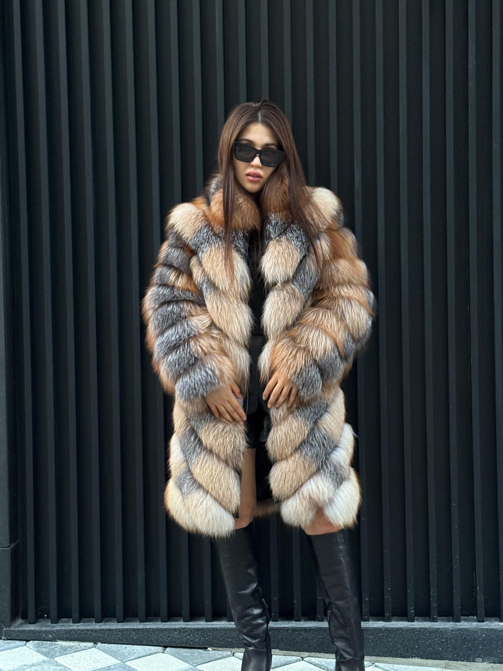 Luxury Frost Fox Fur Coat Detachable Sleeves, 2-in-1 Vest & Coat For Women