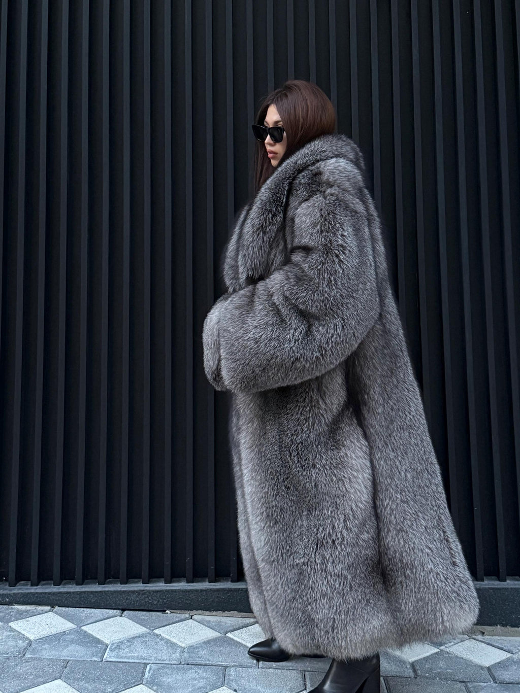 Luxury Silver Frost Fox Fur Coat, Unisex Handmade Winter Long Fox Fur Jacket, Men Fox Fur Coat, Women Fox Fur Jacket