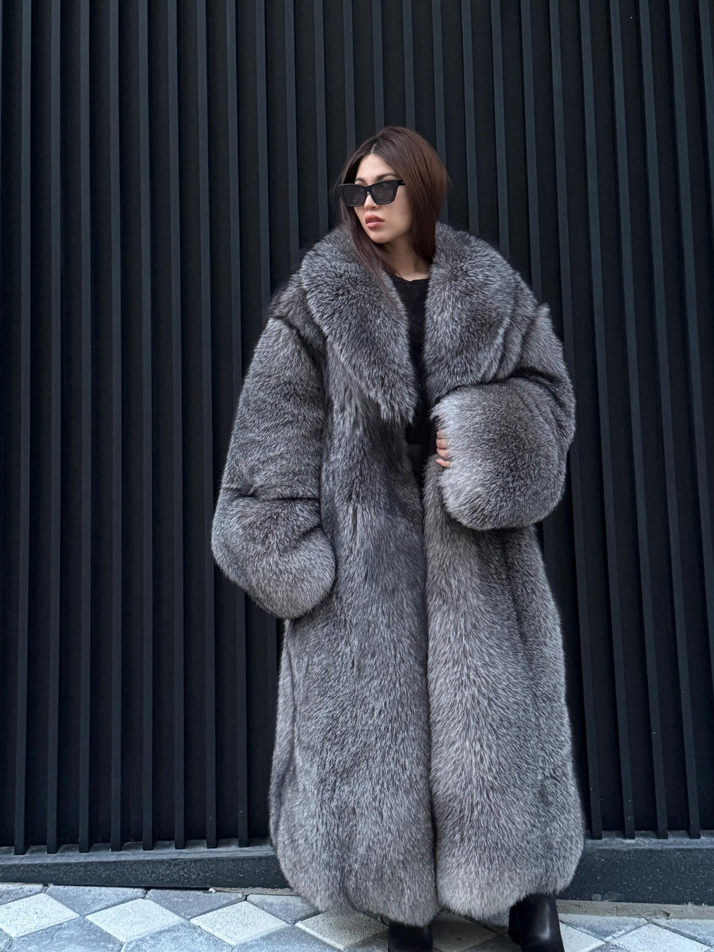 Luxury Silver Frost Fox Fur Coat, Unisex Handmade Winter Long Fox Fur Jacket, Men Fox Fur Coat, Women Fox Fur Jacket