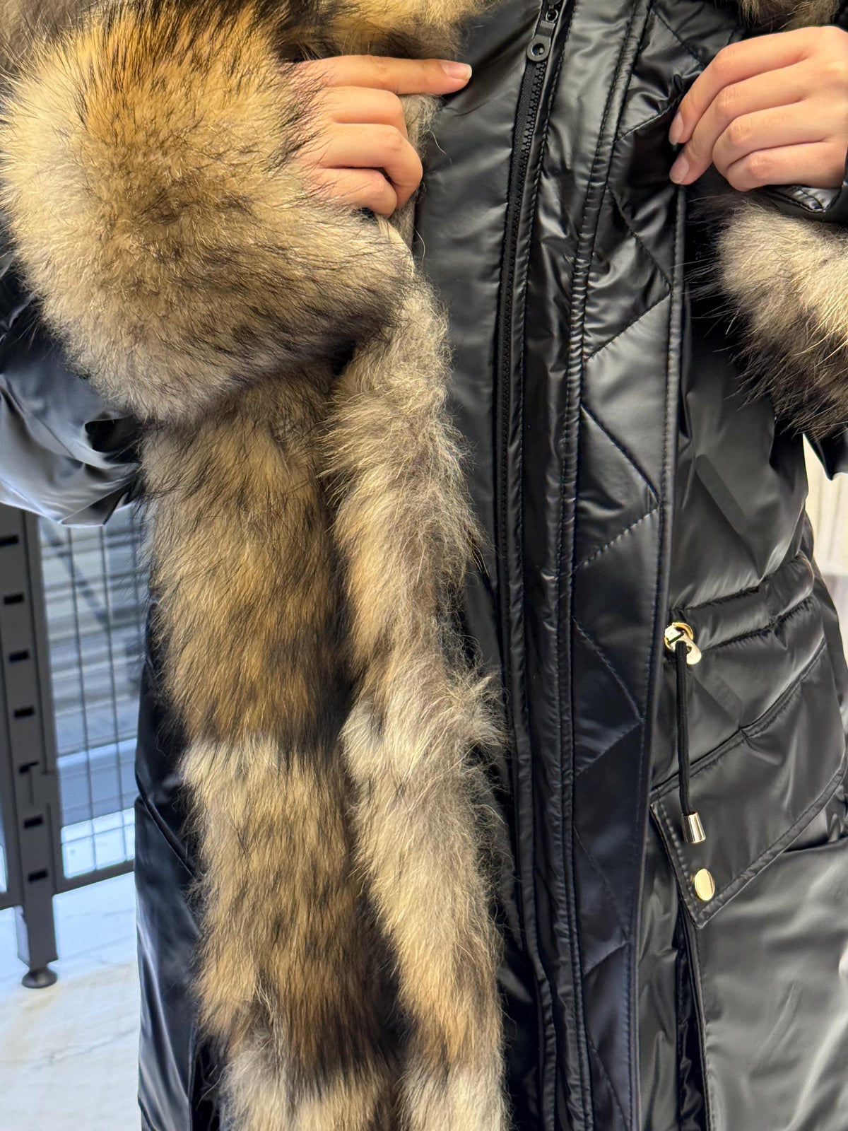 Black Parka Puffer Coat, Women’s Hooded Front Cuffs Raccoon Fox Fur Jacket