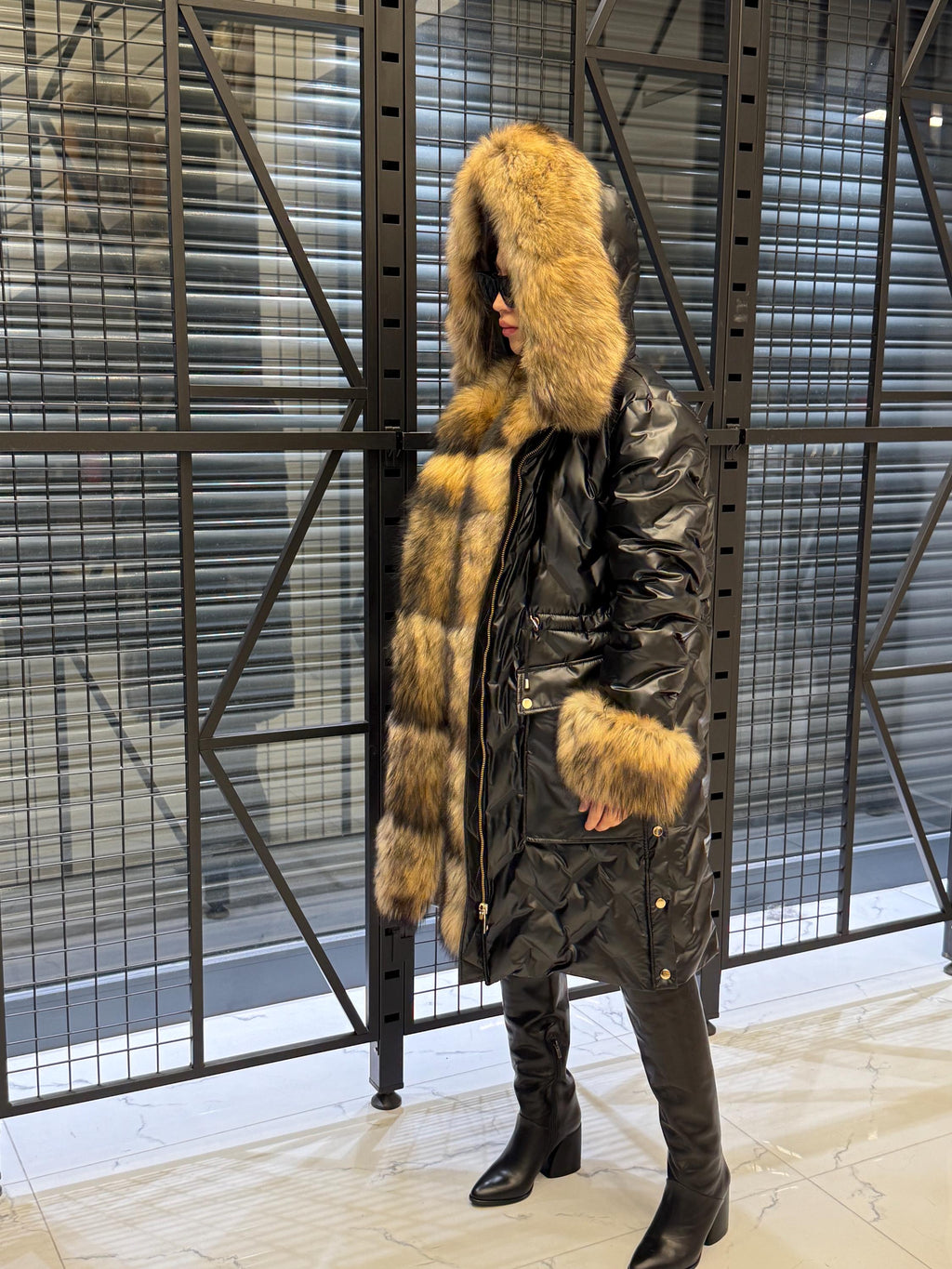 Black Parka Puffer Coat, Women’s Hooded Front Cuffs Raccoon Fox Fur Jacket