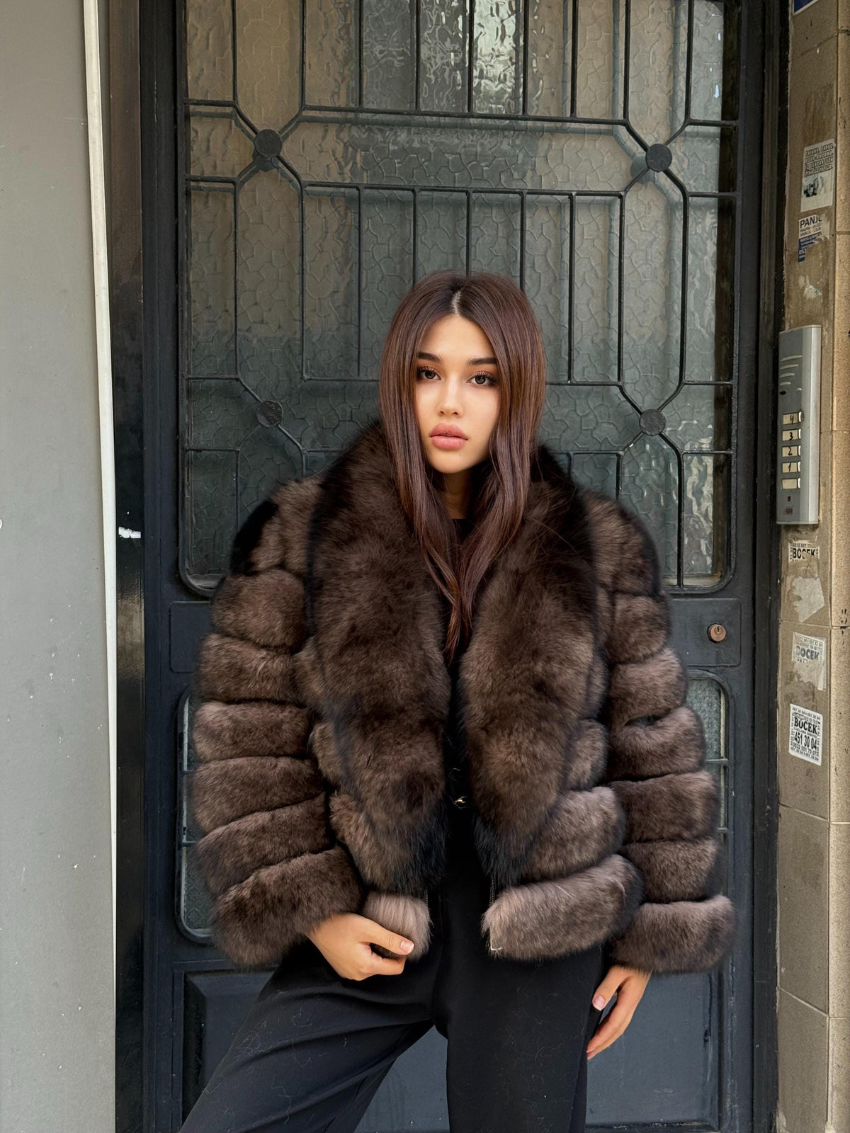 Sable Brown Fox Fur Jacket: Short With Detachable Sleeves Fur Coat For Women