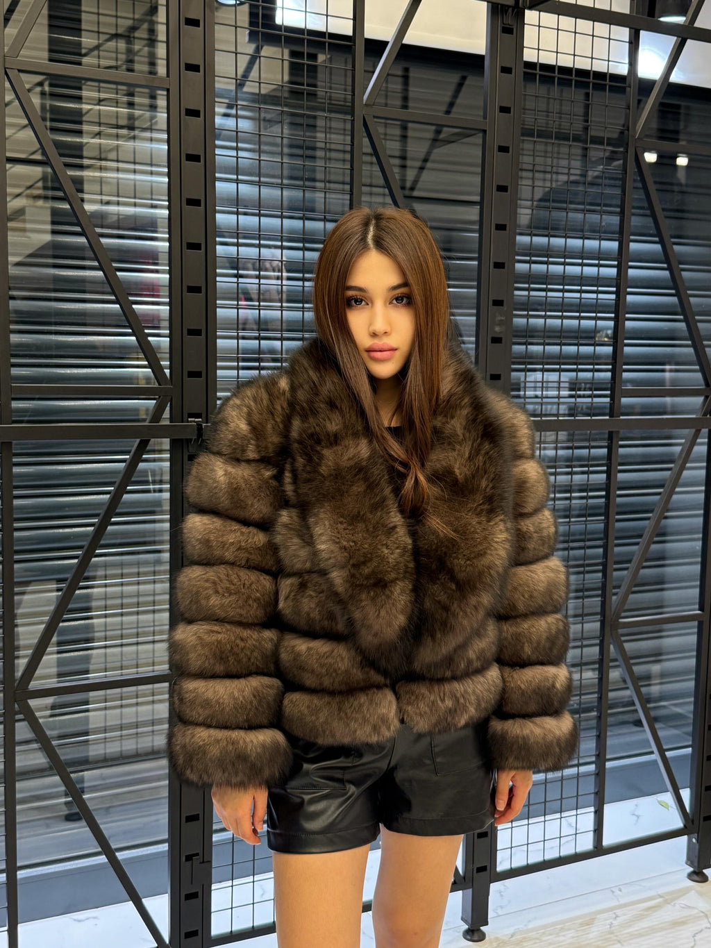 Sable Brown Fox Fur Jacket: Short With Detachable Sleeves Fur Coat For Women