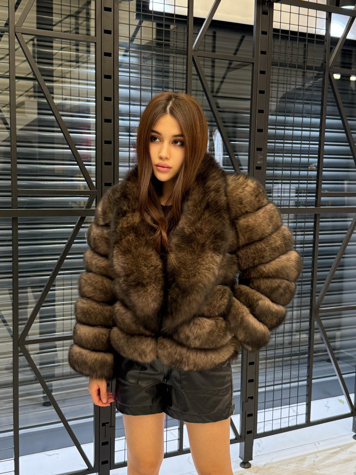 Sable Brown Fox Fur Jacket: Short With Detachable Sleeves Fur Coat For Women