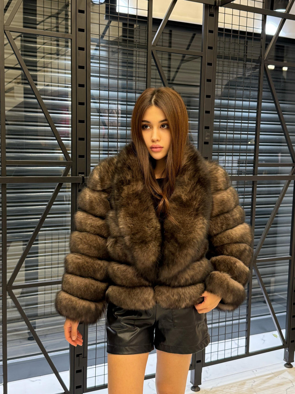 Sable Brown Fox Fur Jacket: Short With Detachable Sleeves Fur Coat For Women