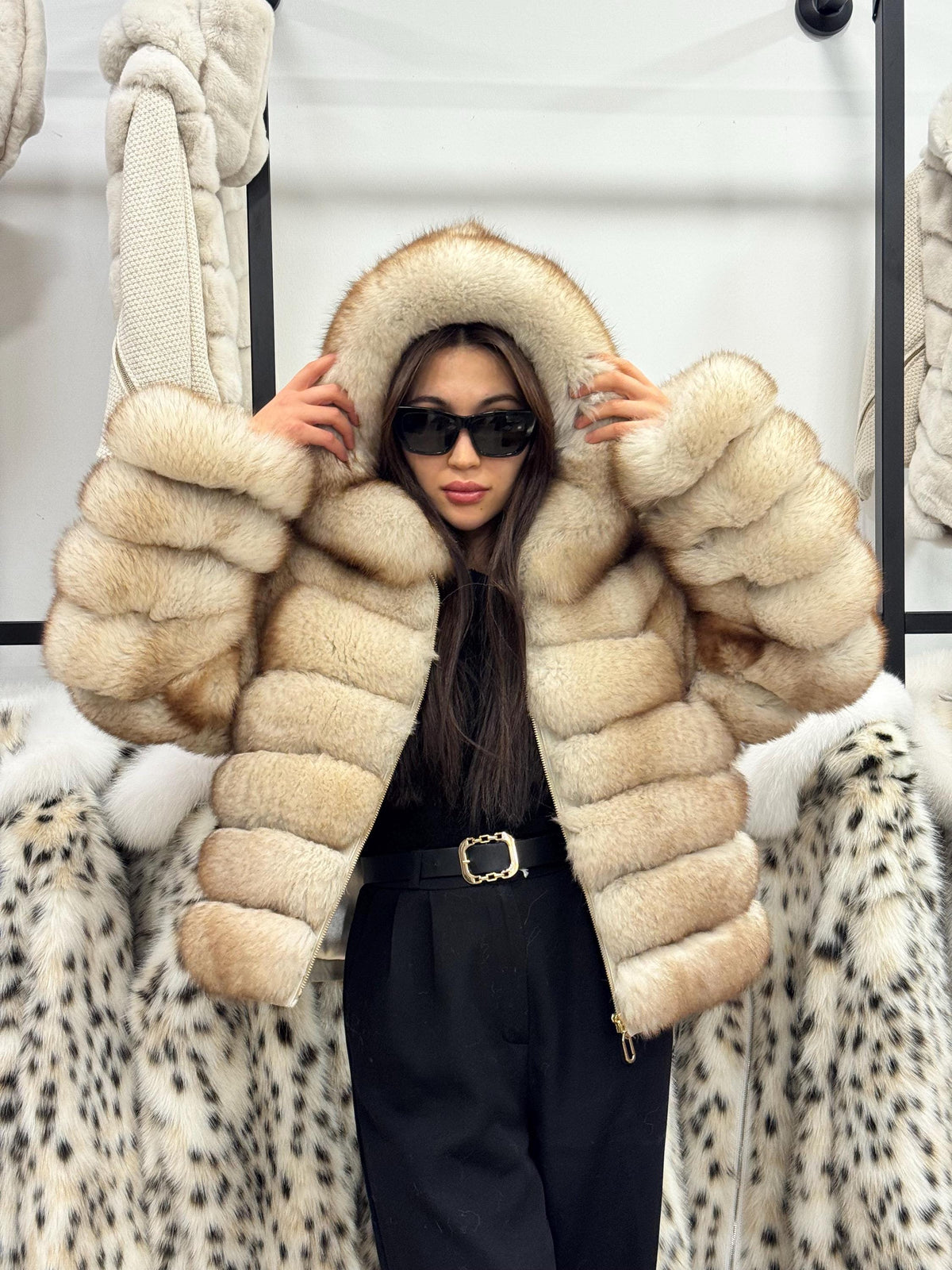 Women’s Beige Fox Fur Jacket, Luxury Hooded Fur Coat With Detachable Sleeves