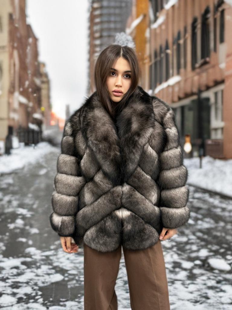 Women’s Fox Fur Jacket, Luxury Short Beige in Gray Fur Coat
