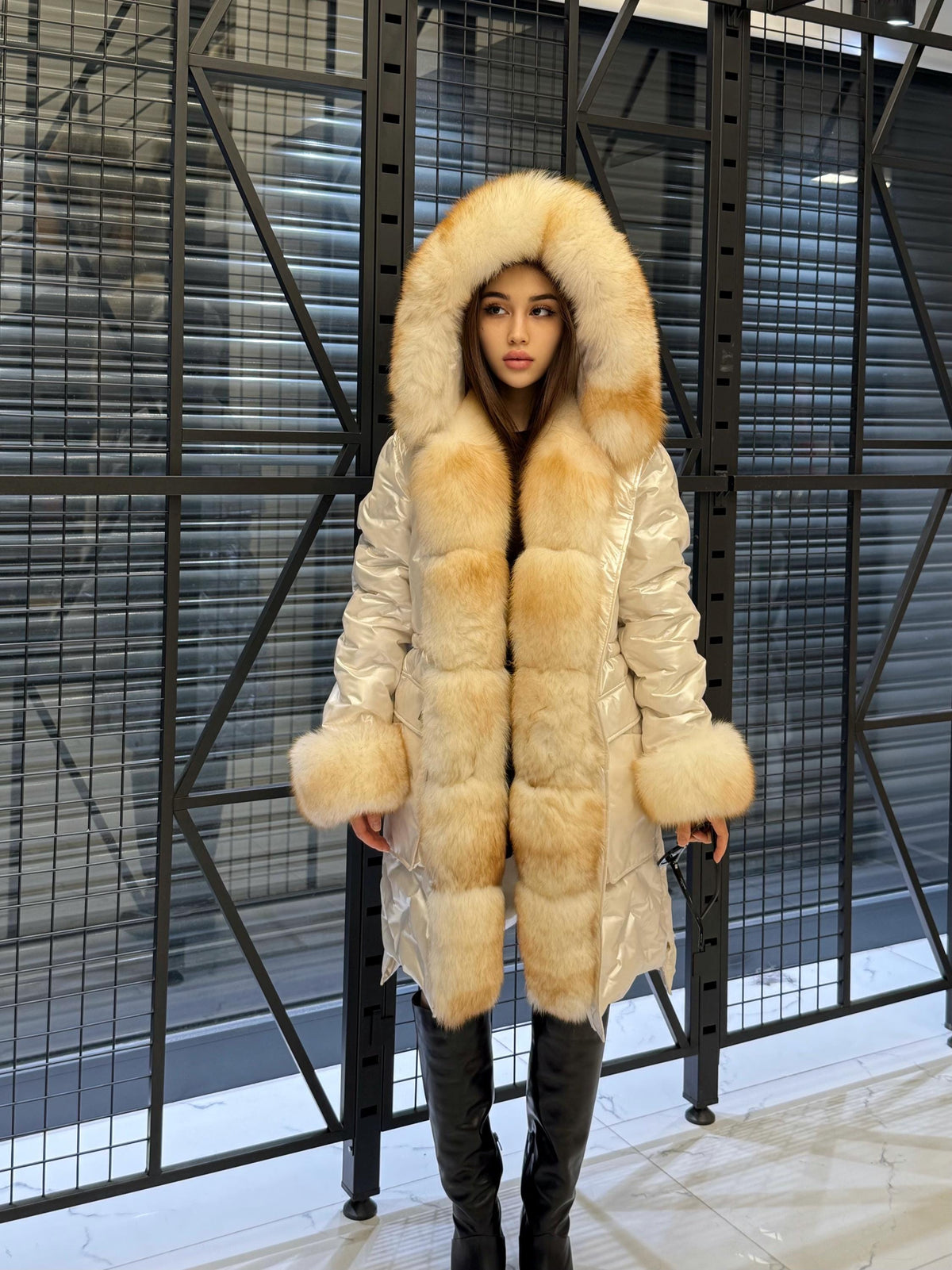Women’s Glam White Parka Puffer Coat with Removable Fur Trim | Hood Front - Fox Fur Jacket