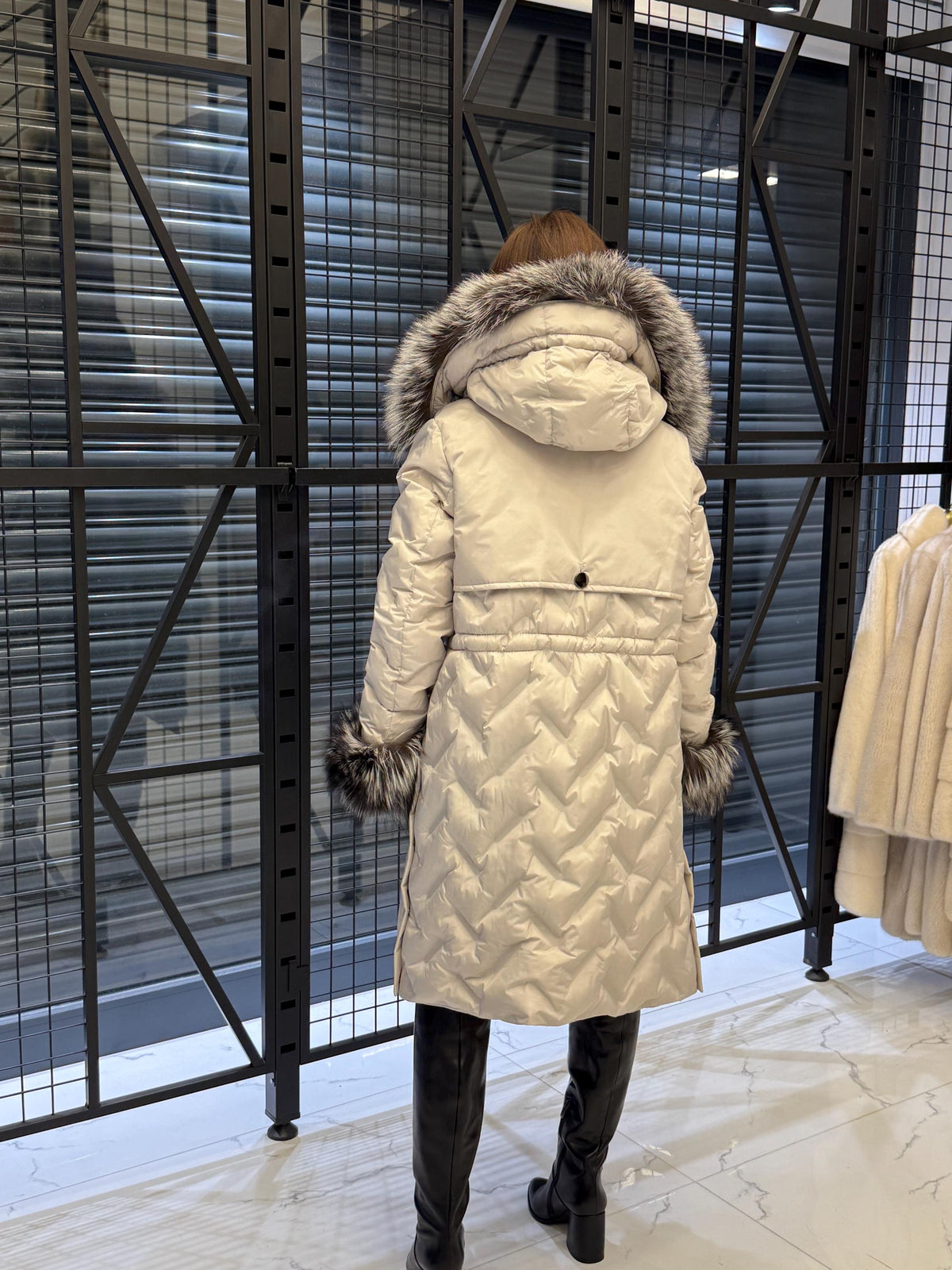 Gray Parka Puffer Coat, Women’s Hooded Front Cuffs Frost Fox Fur Jacket