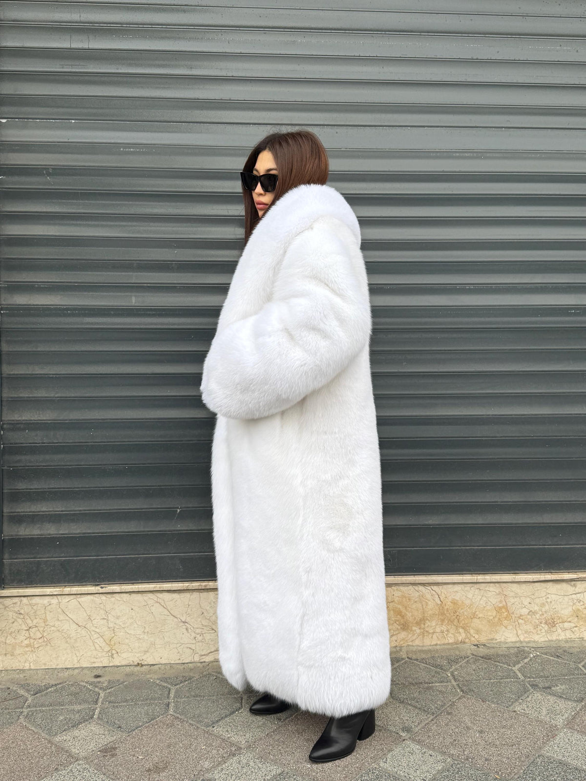 Long Shadow White Fox Fur Coat, Unisex Luxury Winter Fur Jacket