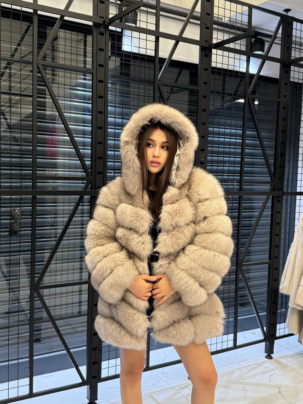 Women’s Beige Fox Fur Jacket, Luxury Hooded Fur Coat With Detachable Sleeves