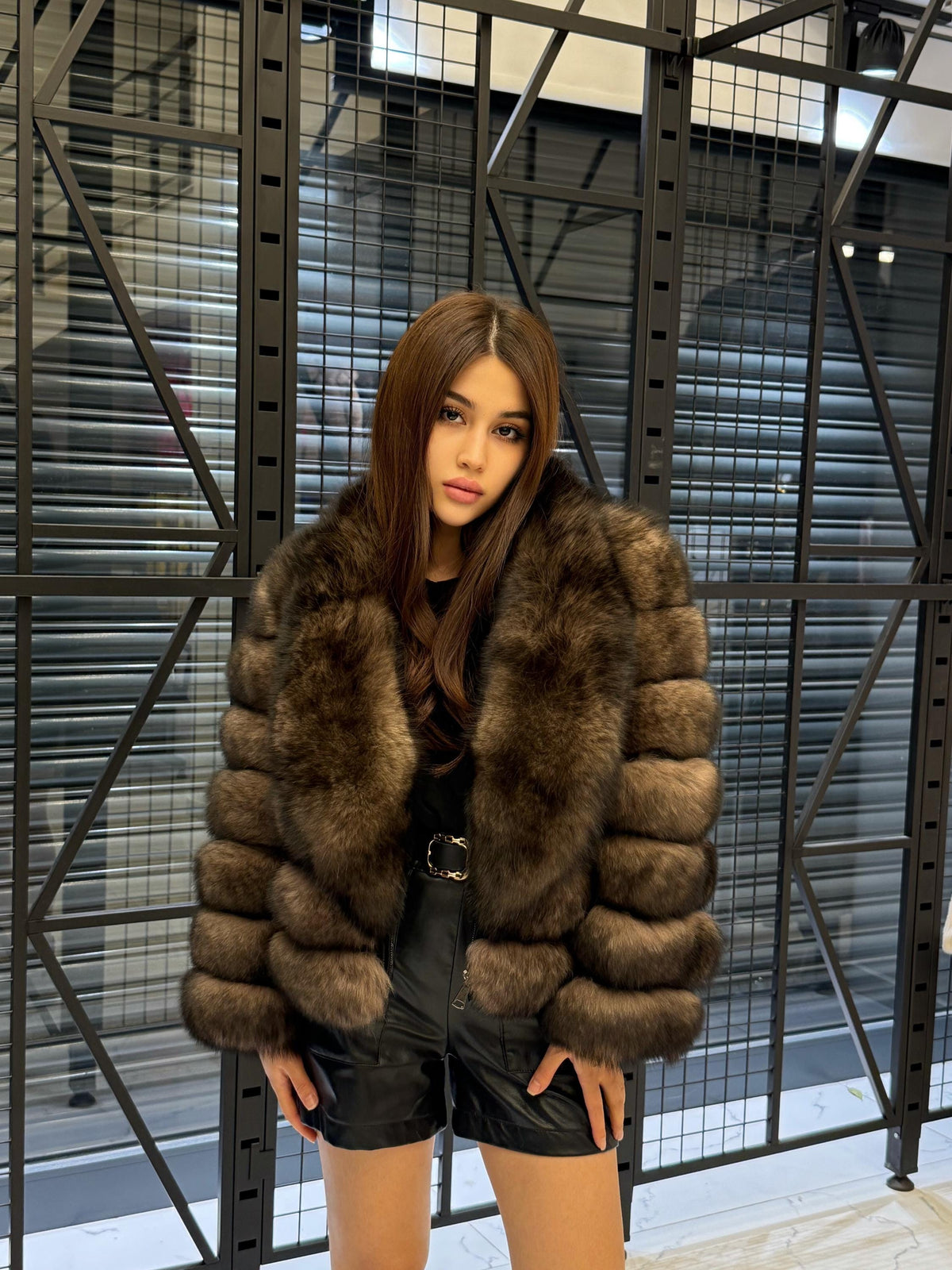 Sable Brown Fox Fur Jacket: Short With Detachable Sleeves Fur Coat For Women