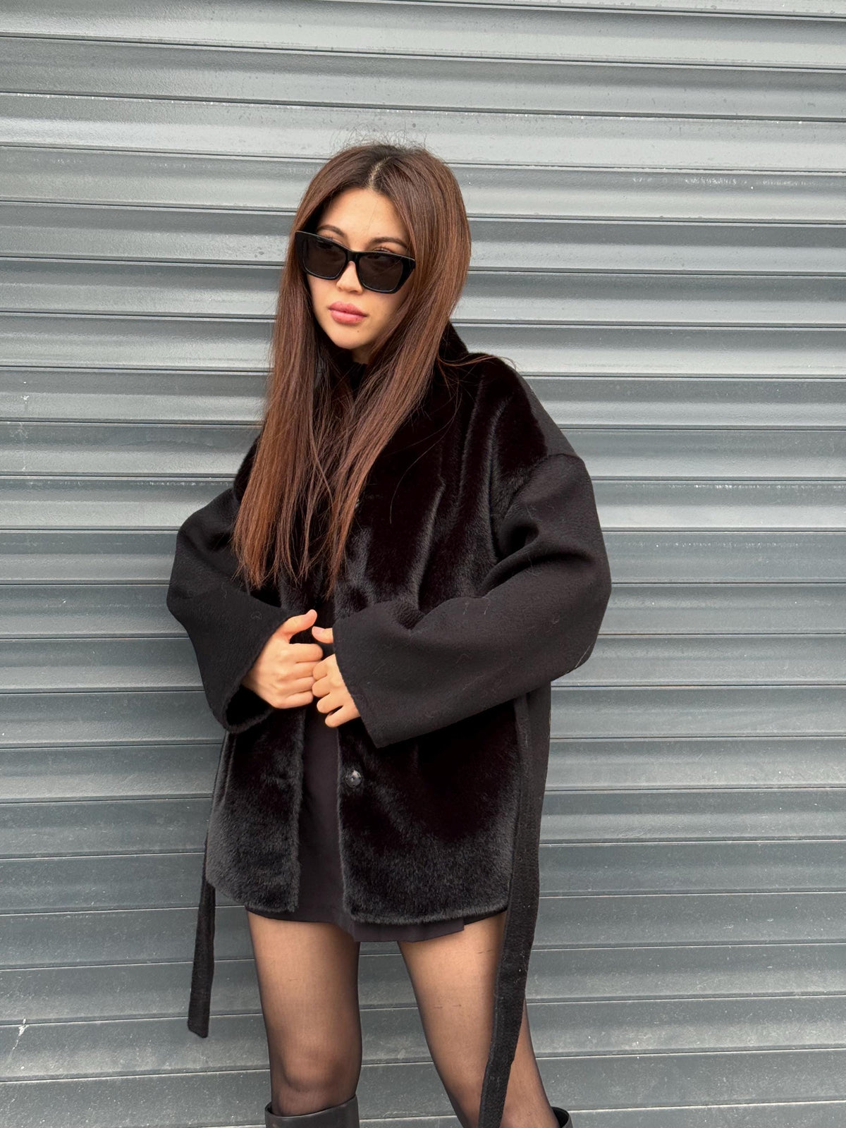 Black Short Zibellino Alpaca Wool Jacket, Short Front Faux Mink Fur Coat