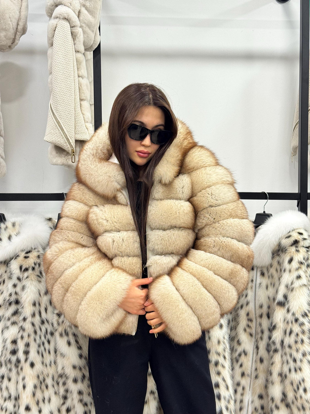 Women’s Beige Fox Fur Jacket, Luxury Hooded Fur Coat With Detachable Sleeves