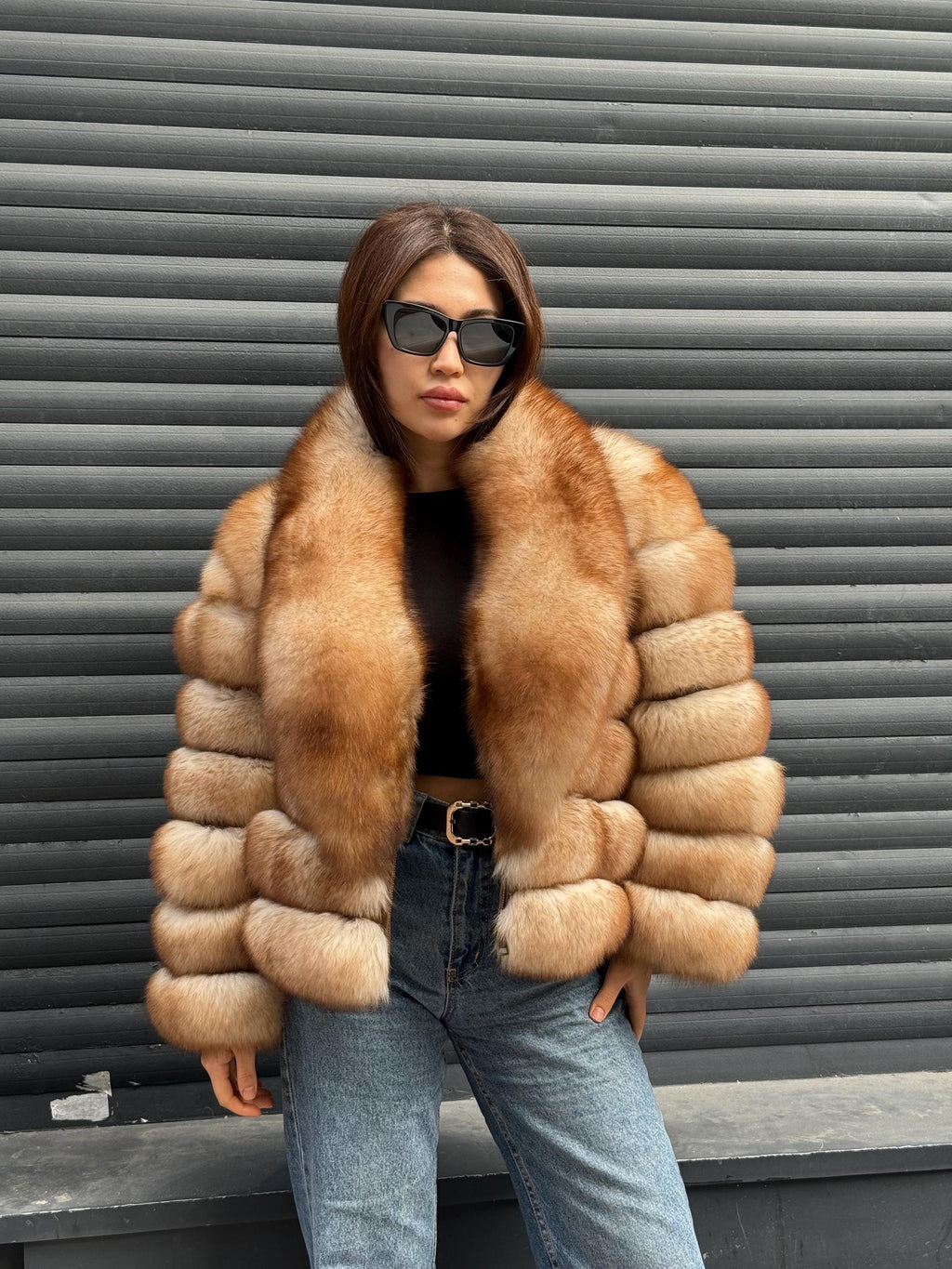 Tipink Beige Fox Fur Jacket: Short With Detachable Sleeves Fox Fur Coat, Women Fox Fur Jacket.. Soft Fox Fur