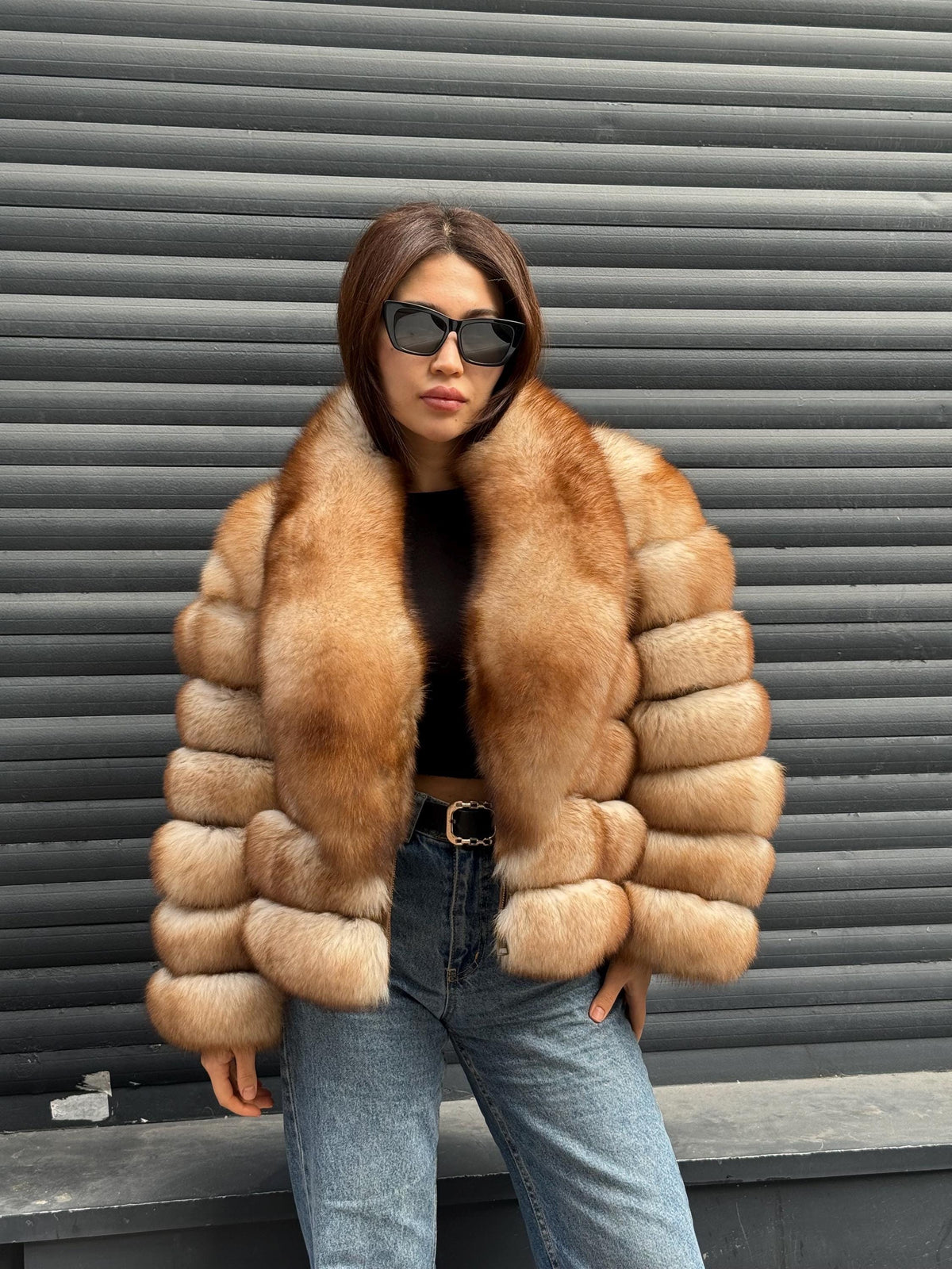 Tipink Beige Fox Fur Jacket: Short With Detachable Sleeves Fox Fur Coat, Women Fox Fur Jacket.. Soft Fox Fur