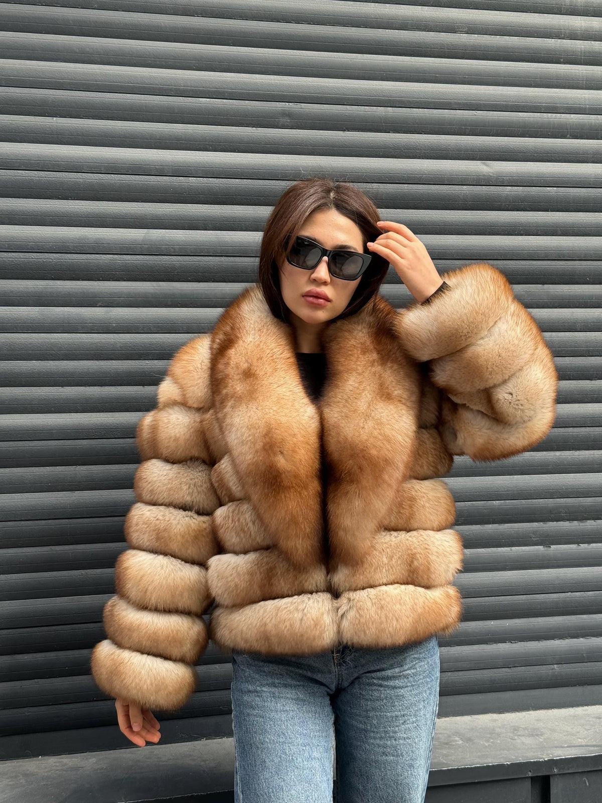 Tipink Beige Fox Fur Jacket: Short With Detachable Sleeves Fox Fur Coat, Women Fox Fur Jacket.. Soft Fox Fur