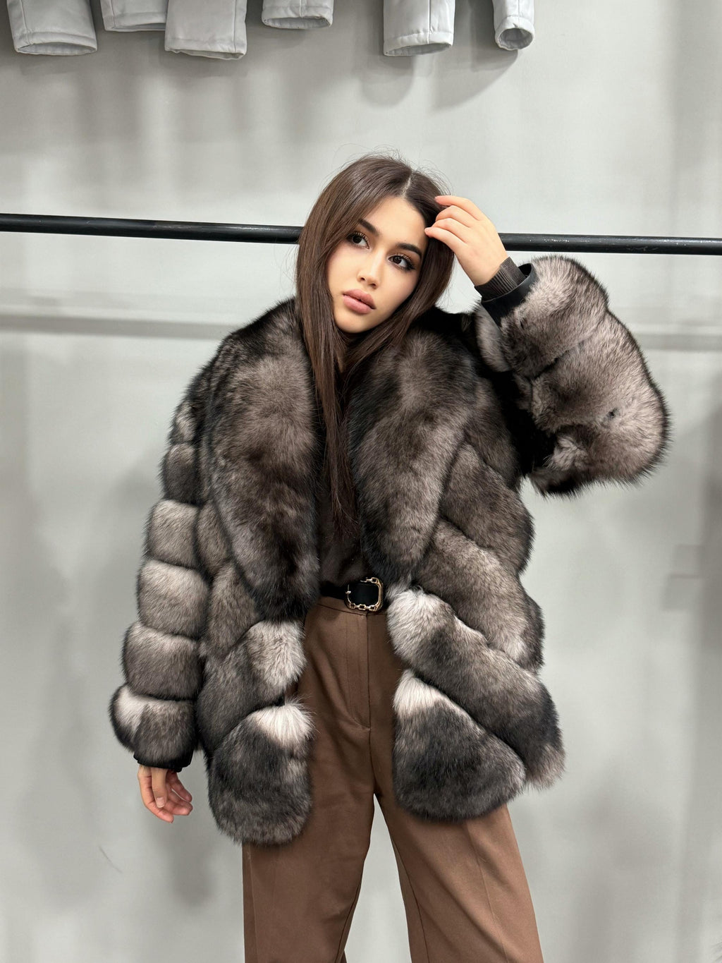 Women’s Fox Fur Jacket, Luxury Short Beige in Gray Fur Coat
