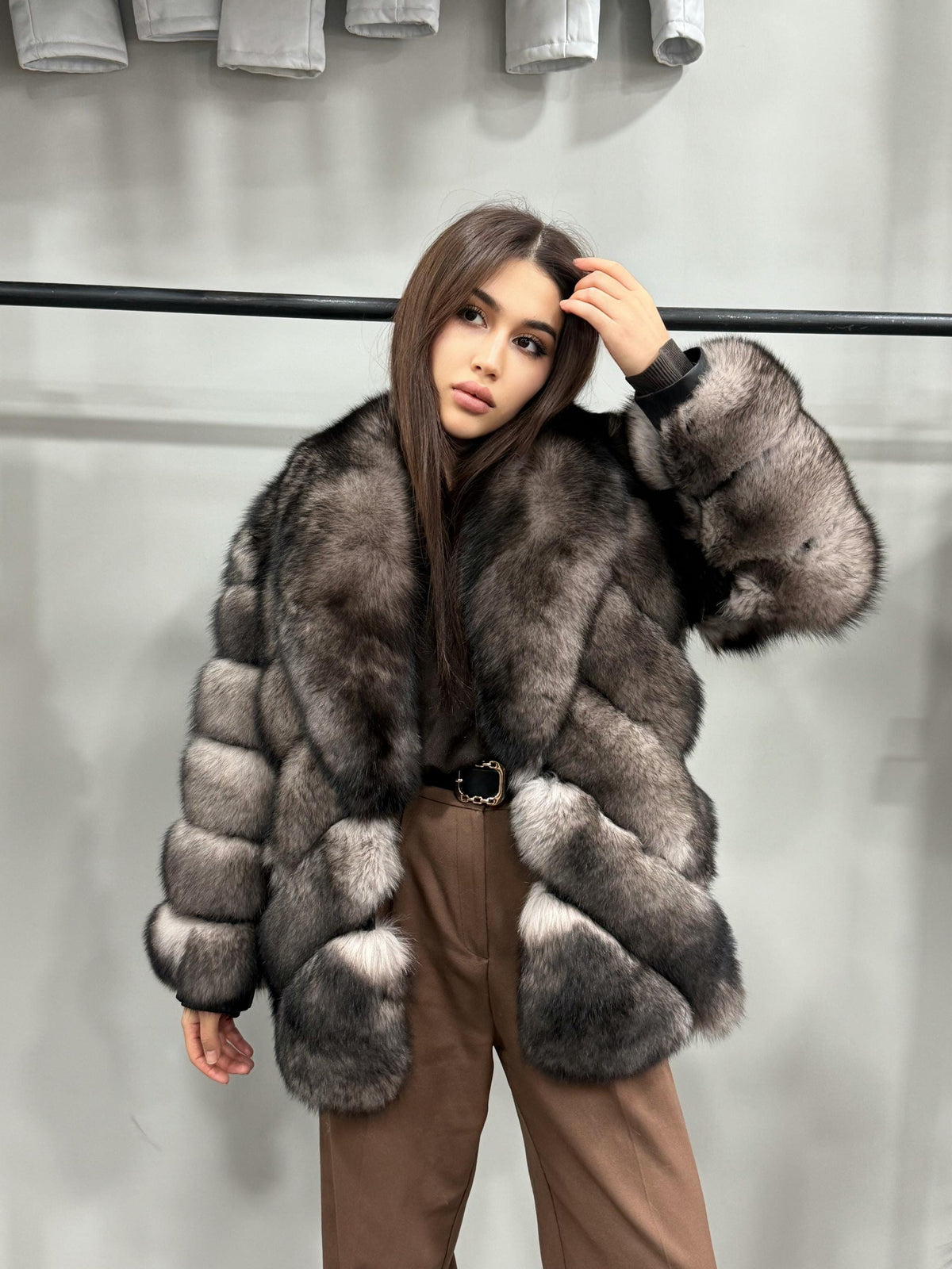 Women’s Fox Fur Jacket, Luxury Short Beige in Gray Fur Coat