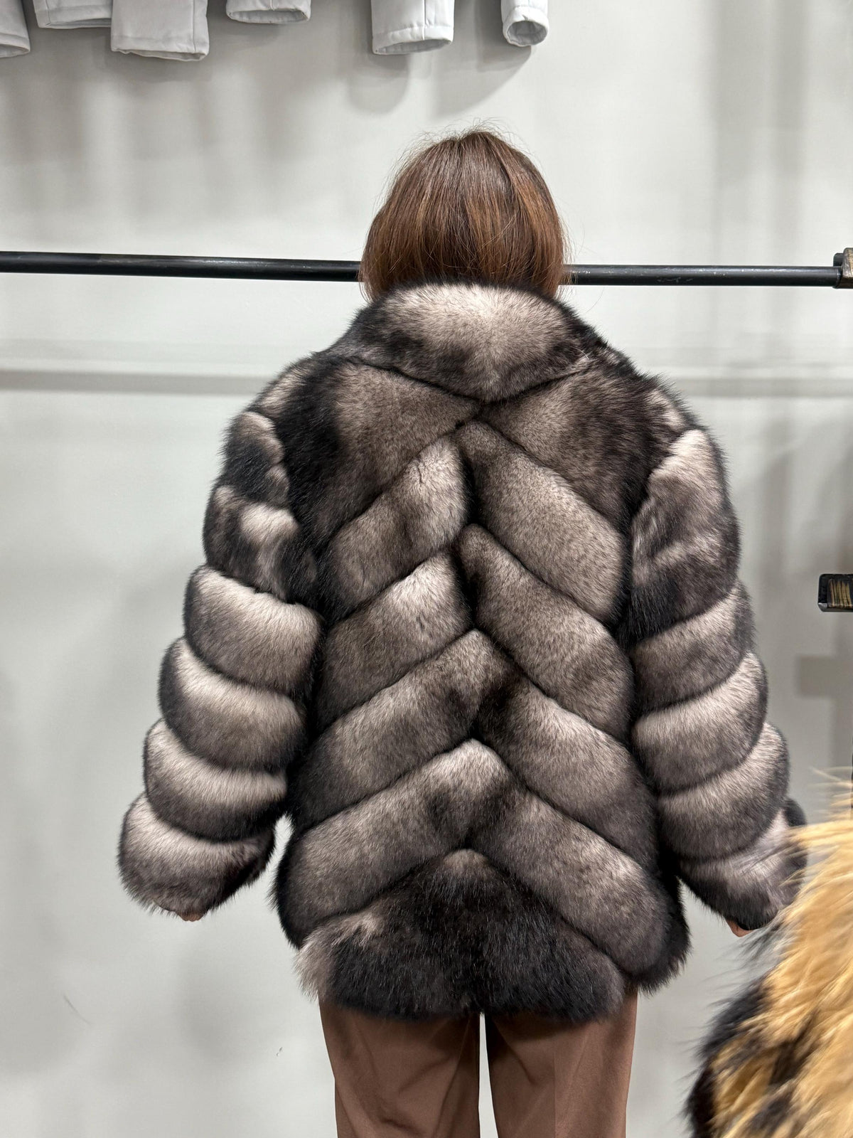 Women’s Fox Fur Jacket, Luxury Short Beige in Gray Fur Coat