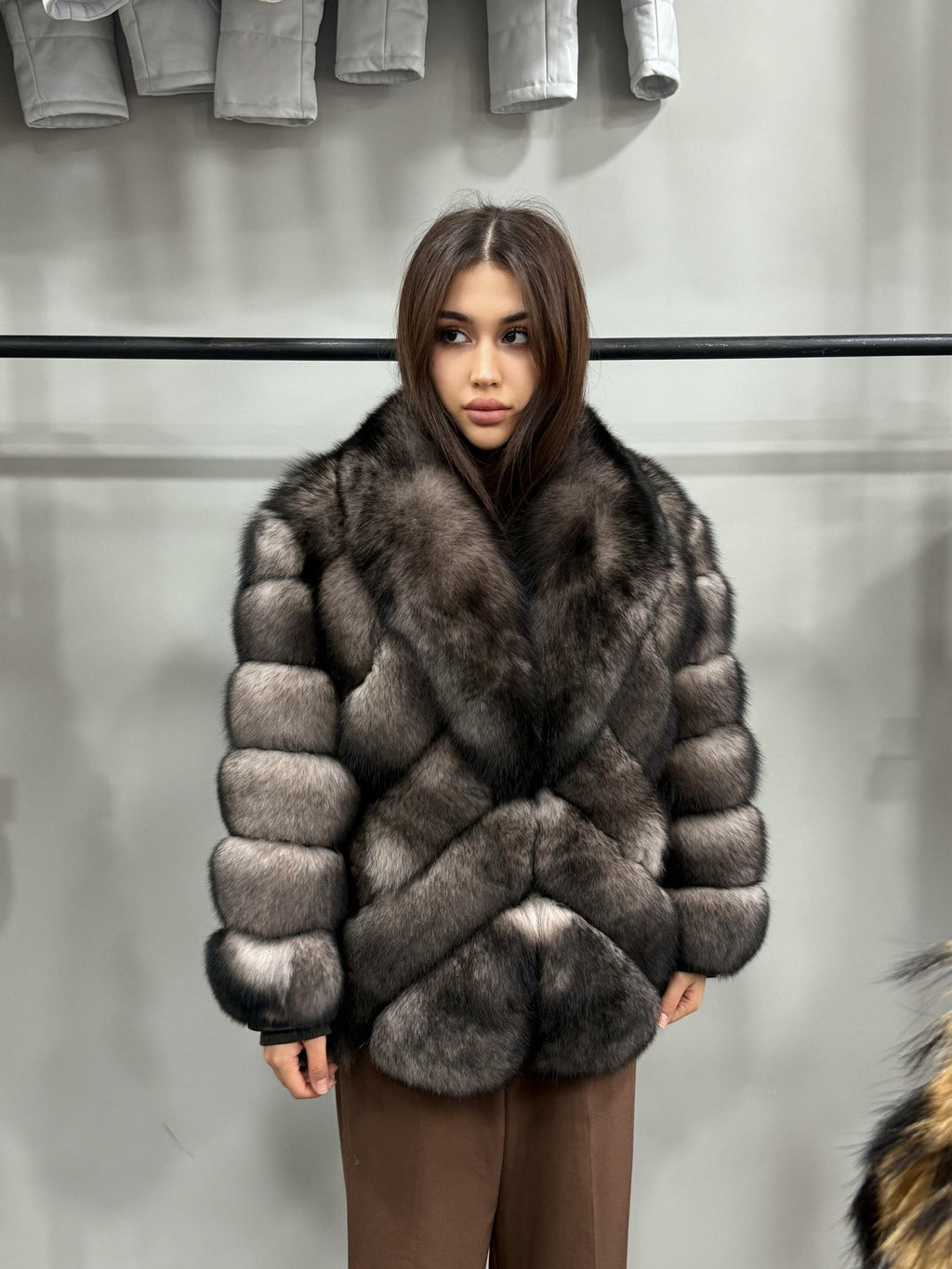 Women’s Fox Fur Jacket, Luxury Short Beige in Gray Fur Coat