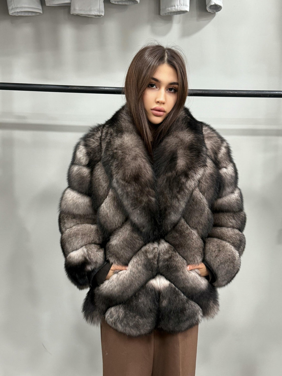 Women’s Fox Fur Jacket, Luxury Short Beige in Gray Fur Coat