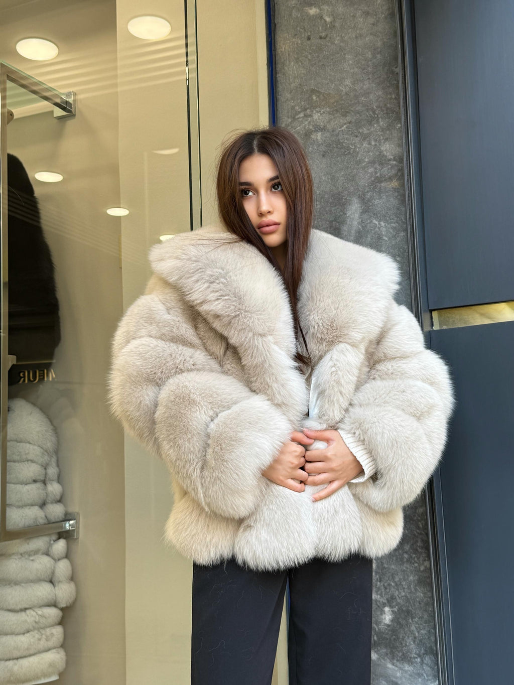 Beige Fox Fur Jacket: Women’s Handmade Short Fur Coat