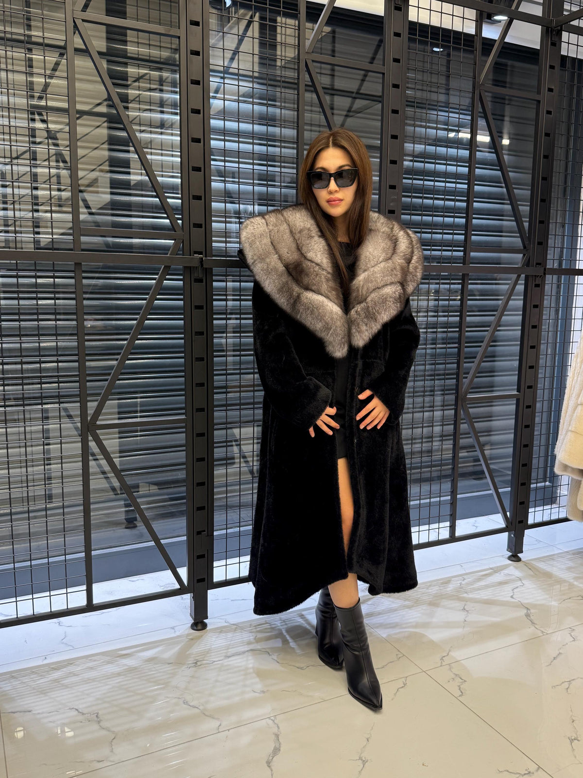 Black Long Alcantara Flared Coat, Collar Fox Fur Jacket, Women Fox Fur Jacket.. Fox Fur
