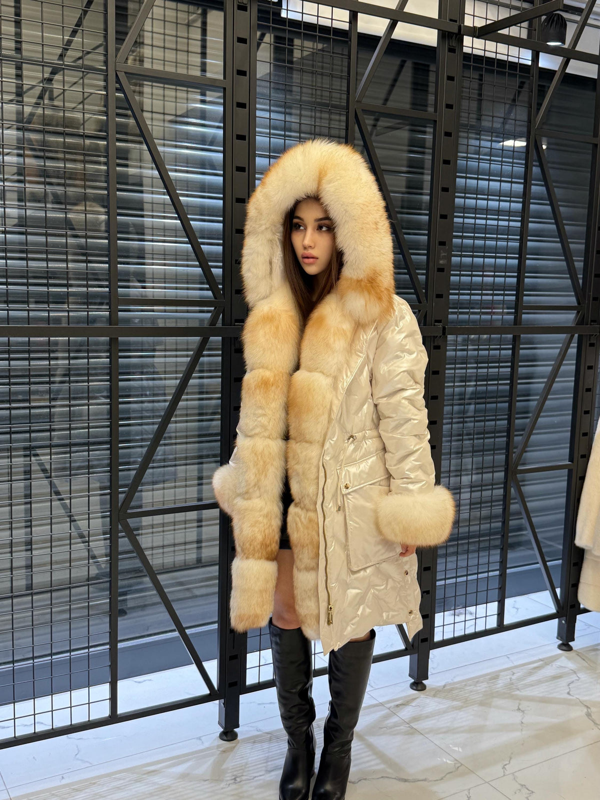 Women’s Glam White Parka Puffer Coat with Removable Fur Trim | Hood Front - Fox Fur Jacket