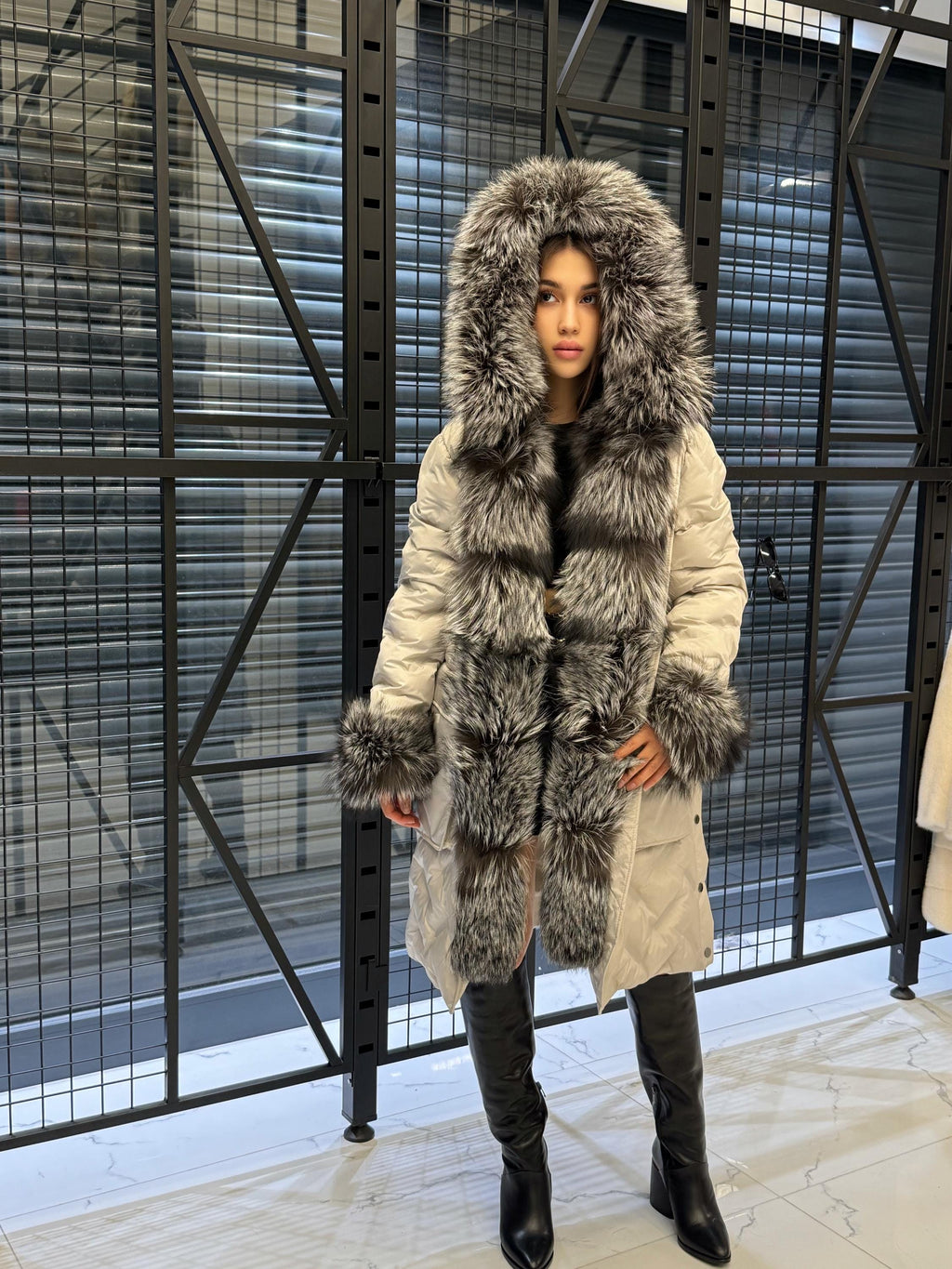 Gray Parka Puffer Coat, Women’s Hooded Front Cuffs Frost Fox Fur Jacket
