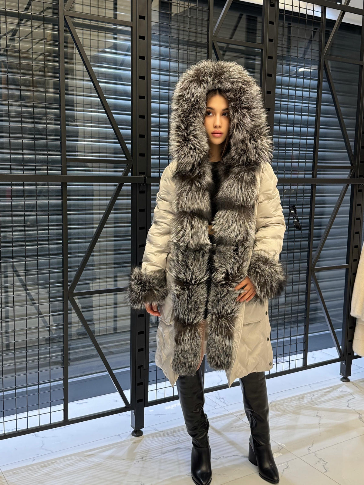 Gray Parka Puffer Coat, Women’s Hooded Front Cuffs Frost Fox Fur Jacket