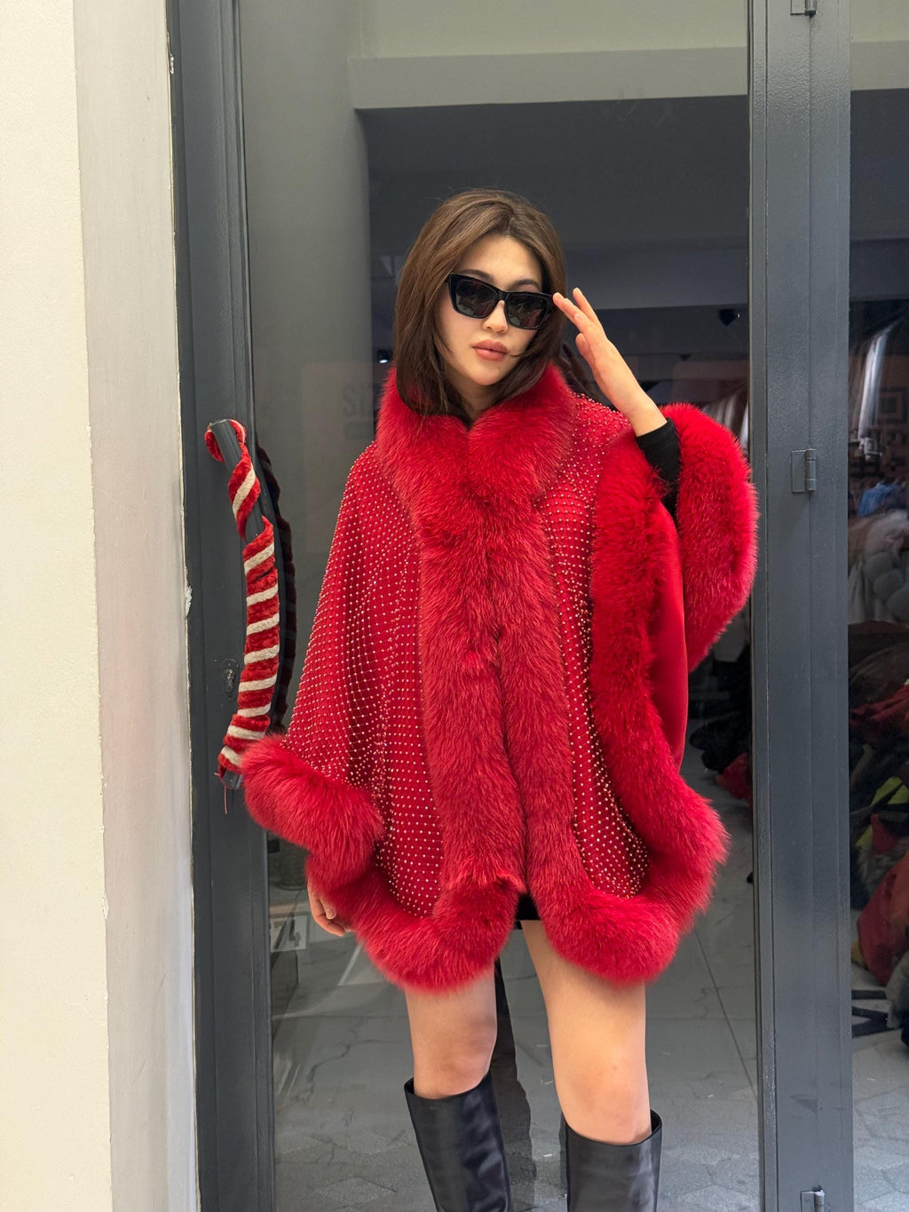 Red Cashmere Cape With Fox Fur, Front Skirt Fox Fur Jacket, Red Christmas Fantasy Cape, Women Fox Fur Jacket
