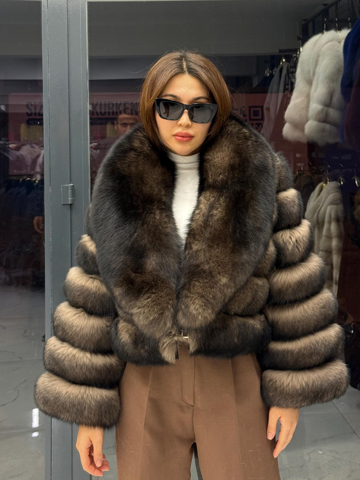 Brown Fox Fur Jacket, Sable Brown Fox Fur Coat, Women Fox Fur Jacket. Short Huge Collar Fox Fur Coat. Fox Fur