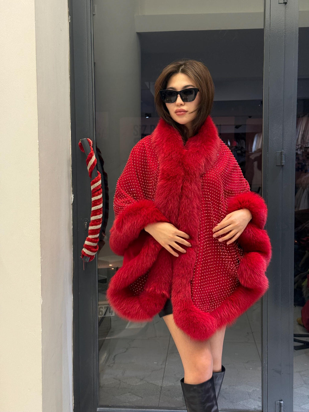 Red Cashmere Cape With Fox Fur, Front Skirt Fox Fur Jacket, Red Christmas Fantasy Cape, Women Fox Fur Jacket