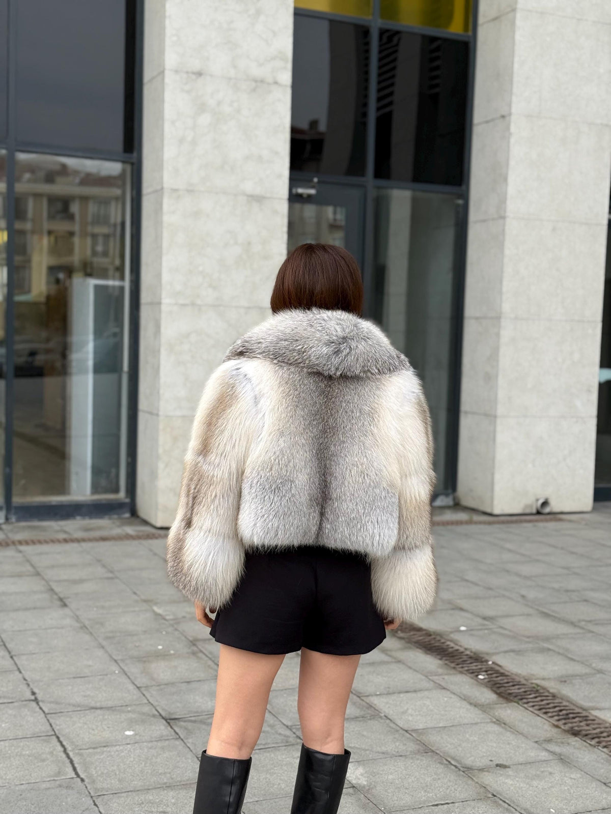 Women Fox Fur Jacket, Short Fox Fur Coat, Arctic Fox Fur Jacket, Arctic white Fox Fur.. Cropped Fox Fur Jacket