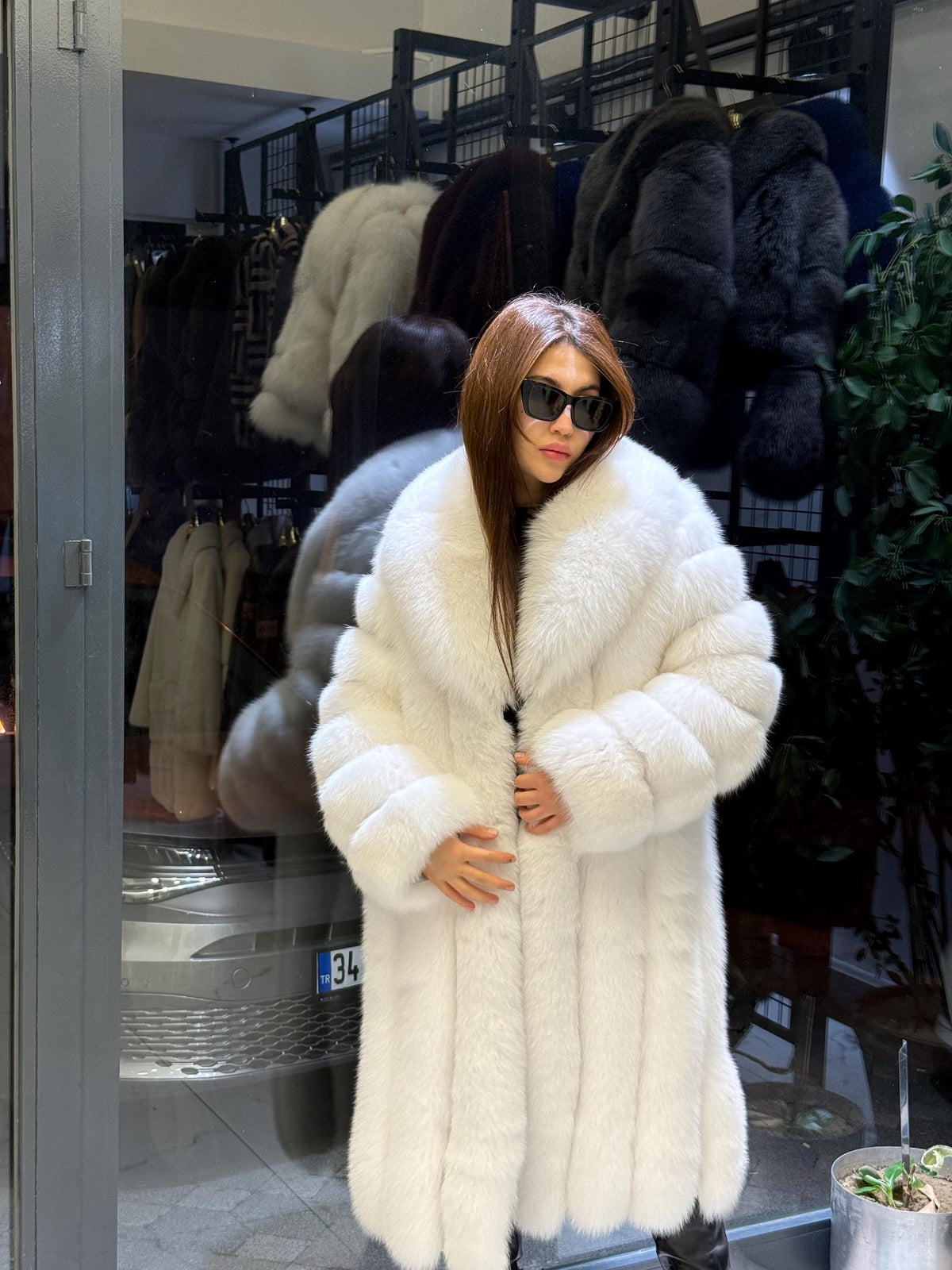 Long White Fox Fur Coat, Unisex Luxury Winter Fox Fur Jacket, Shadow White Fox Fur Jacket, Arctic Fox Fur Jacket.- Long Fox Fur Jacket