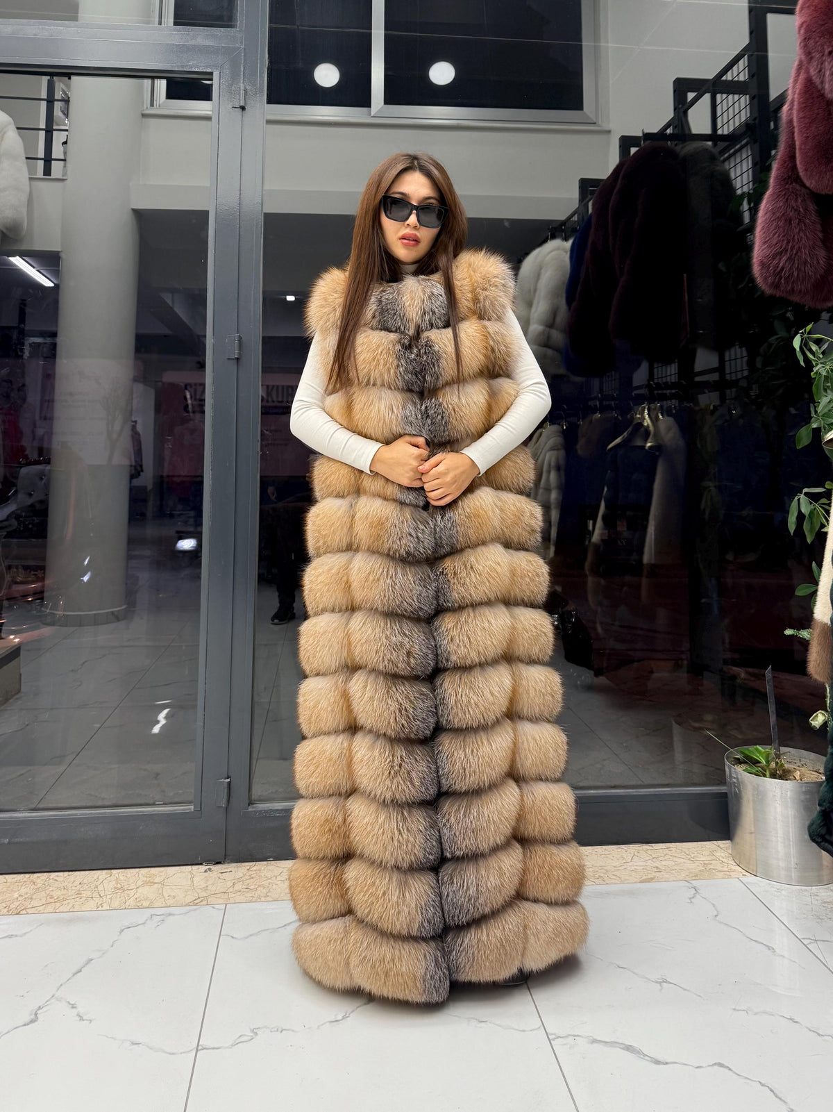Long Golden Fox Fur Vest, Women Frost Fox Fur Gilet, Sleeveless Fox Fur Jacket, Full Length Fox Fur Vest