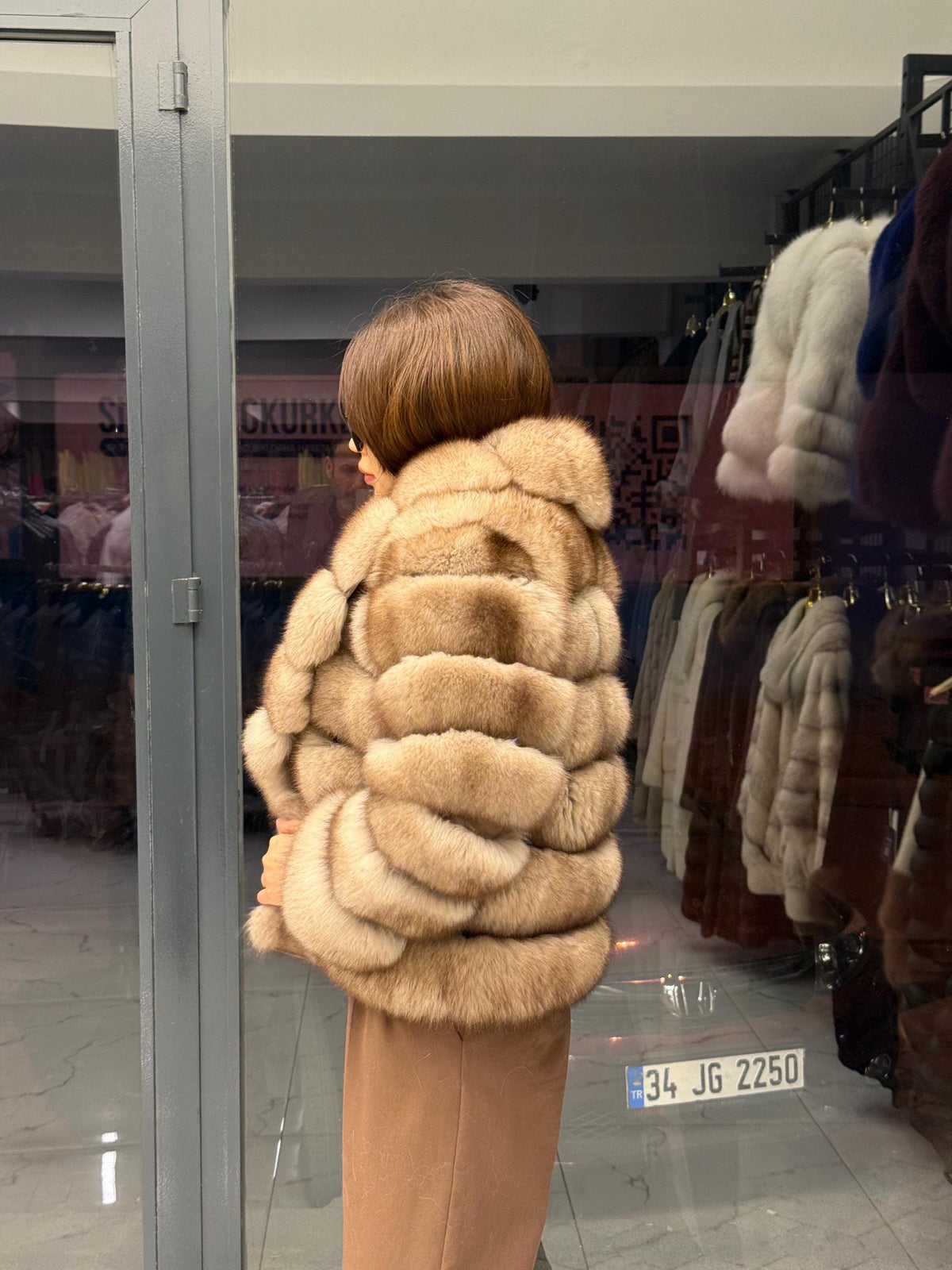 Beige Fox Fur Jacket: Women Fox Fur Coat. Short Fox Fur Jacket. Soft Fox Fur Coat. Fox Fur