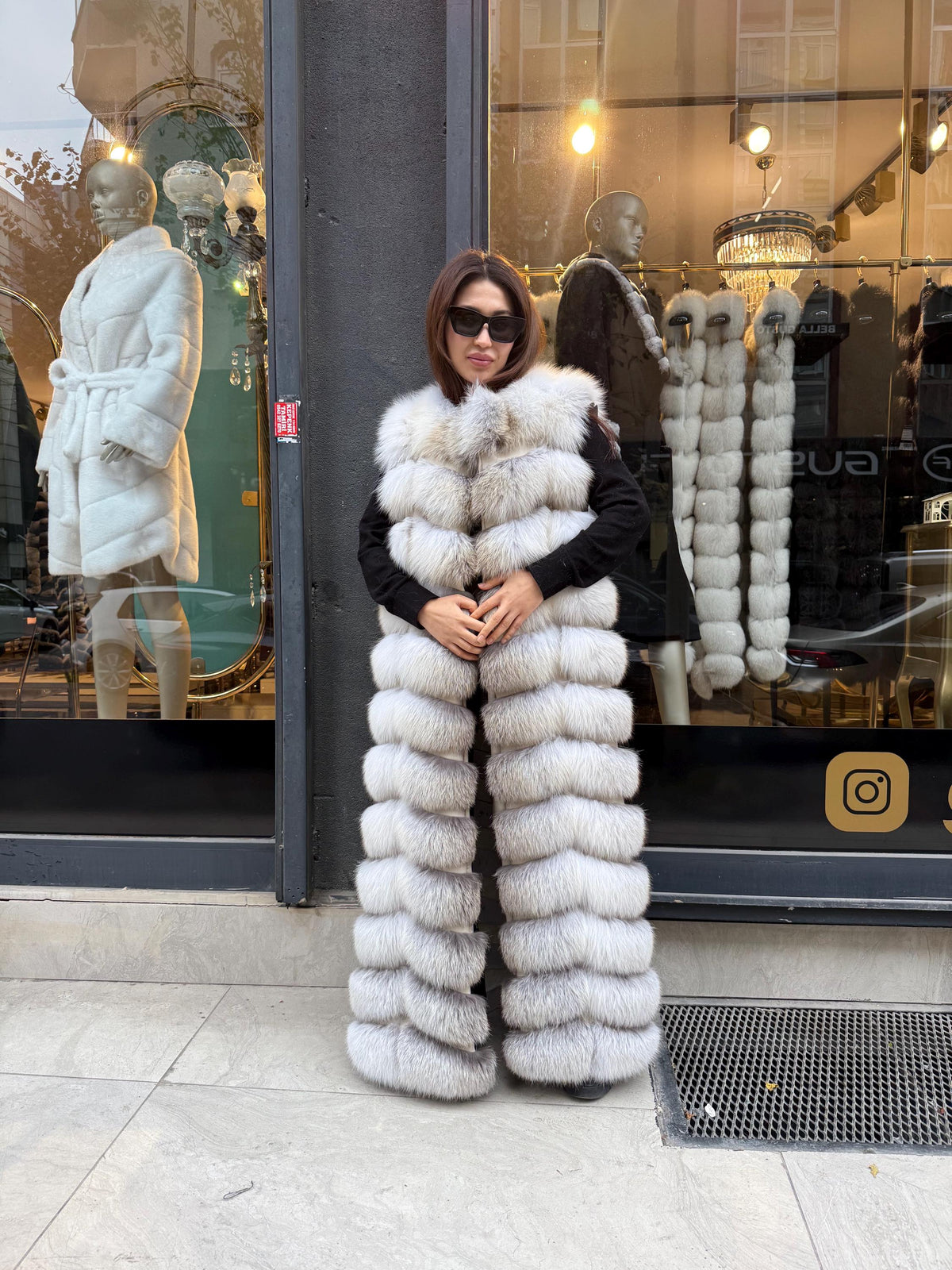 Long White Frost Fox Fur Vest, Women Frost Fox Fur Gilet, Sleeveless Fox Fur Jacket, Full Length Fox Fur Vest
