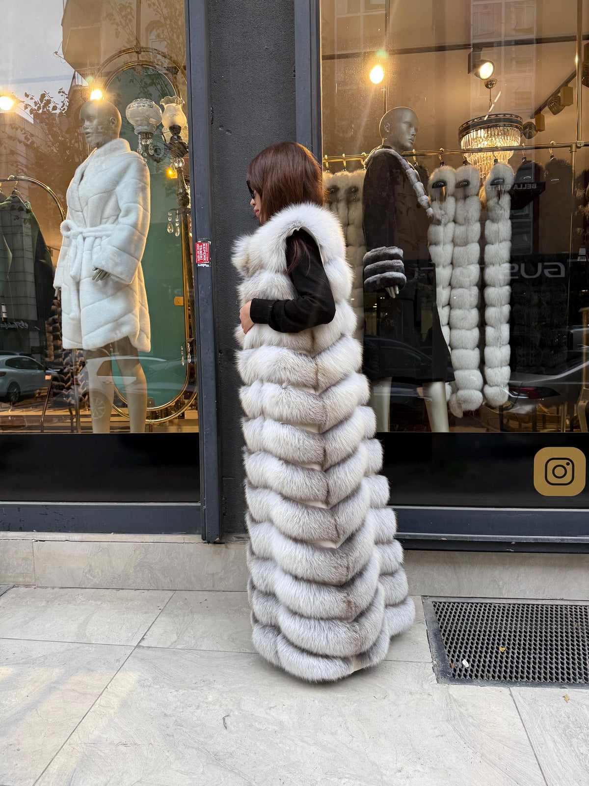Long White Frost Fox Fur Vest, Women Frost Fox Fur Gilet, Sleeveless Fox Fur Jacket, Full Length Fox Fur Vest