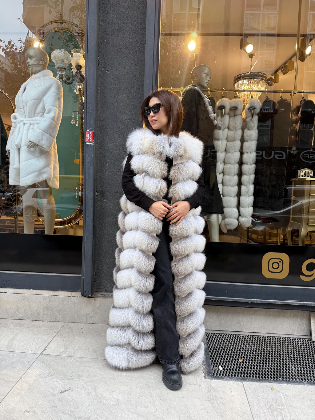 Long White Frost Fox Fur Vest, Women Frost Fox Fur Gilet, Sleeveless Fox Fur Jacket, Full Length Fox Fur Vest
