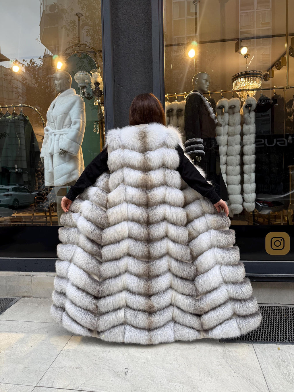 Long White Frost Fox Fur Vest, Women Frost Fox Fur Gilet, Sleeveless Fox Fur Jacket, Full Length Fox Fur Vest