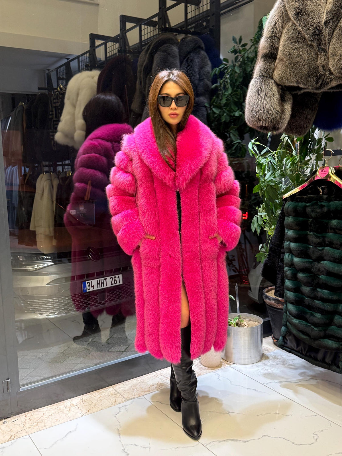 Long Fuchsia Fox Fur Coat, Pink Luxury Winter Fox Fur Jacket, Pink Fox Fur Jacket, Fuchsia Fox Fur Jacket.- Long Fox Fur Jacket