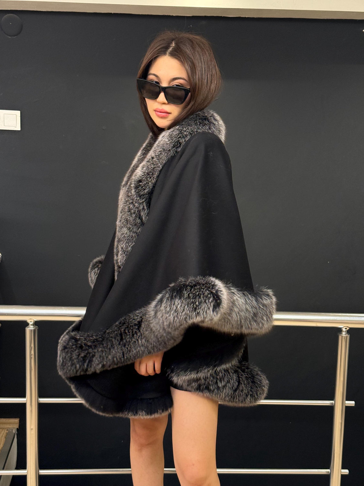 Black Cashmere Cape With Fox Fur Trim, Women’s Wool Shawl Front Skirt - Fox Fur Jacket. Silver Fox Fur Jacket. Fox Fur Trim Coat. Fox Fur