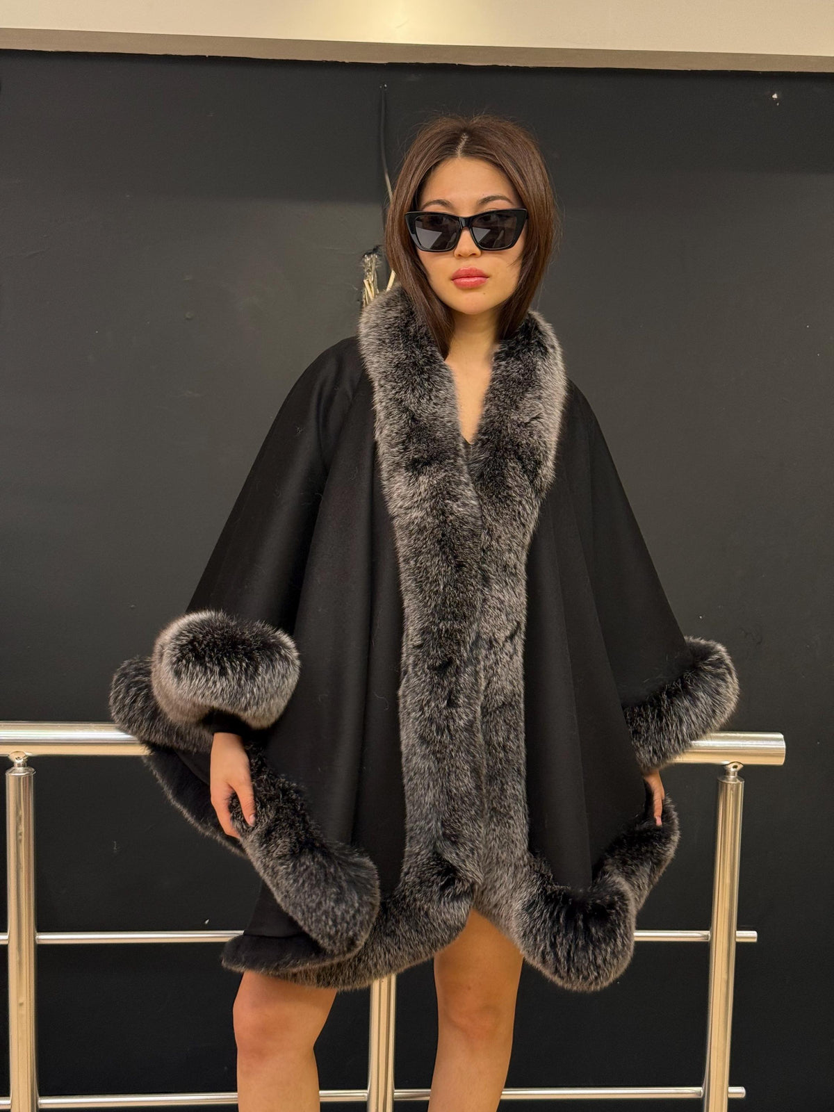 Black Cashmere Cape With Fox Fur Trim, Women’s Wool Shawl Front Skirt - Fox Fur Jacket. Silver Fox Fur Jacket. Fox Fur Trim Coat. Fox Fur