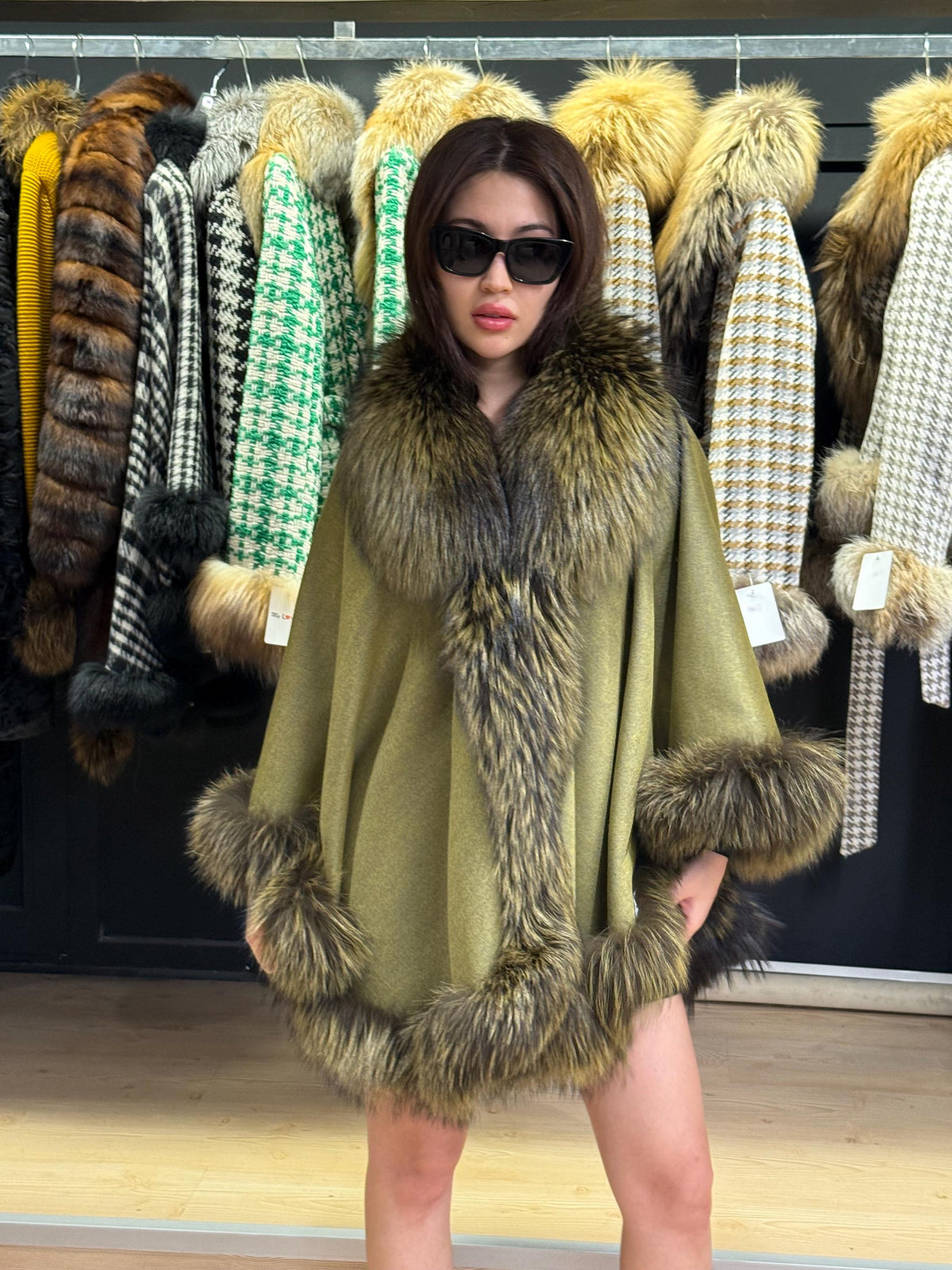 Green Wool Cashmere Cape Coat with Fox Fur Trim – Luxury Winter Wrap, Elegant Oversized Shawl, Plus Size Cloak. Fox Fur Jacket. Fox Fur