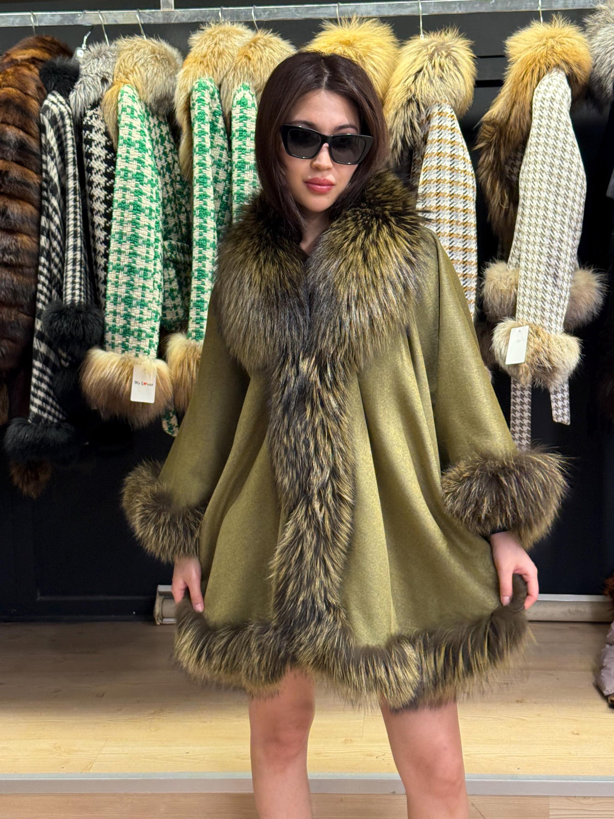Green Wool Cashmere Cape Coat with Fox Fur Trim – Luxury Winter Wrap, Elegant Oversized Shawl, Plus Size Cloak. Fox Fur Jacket. Fox Fur