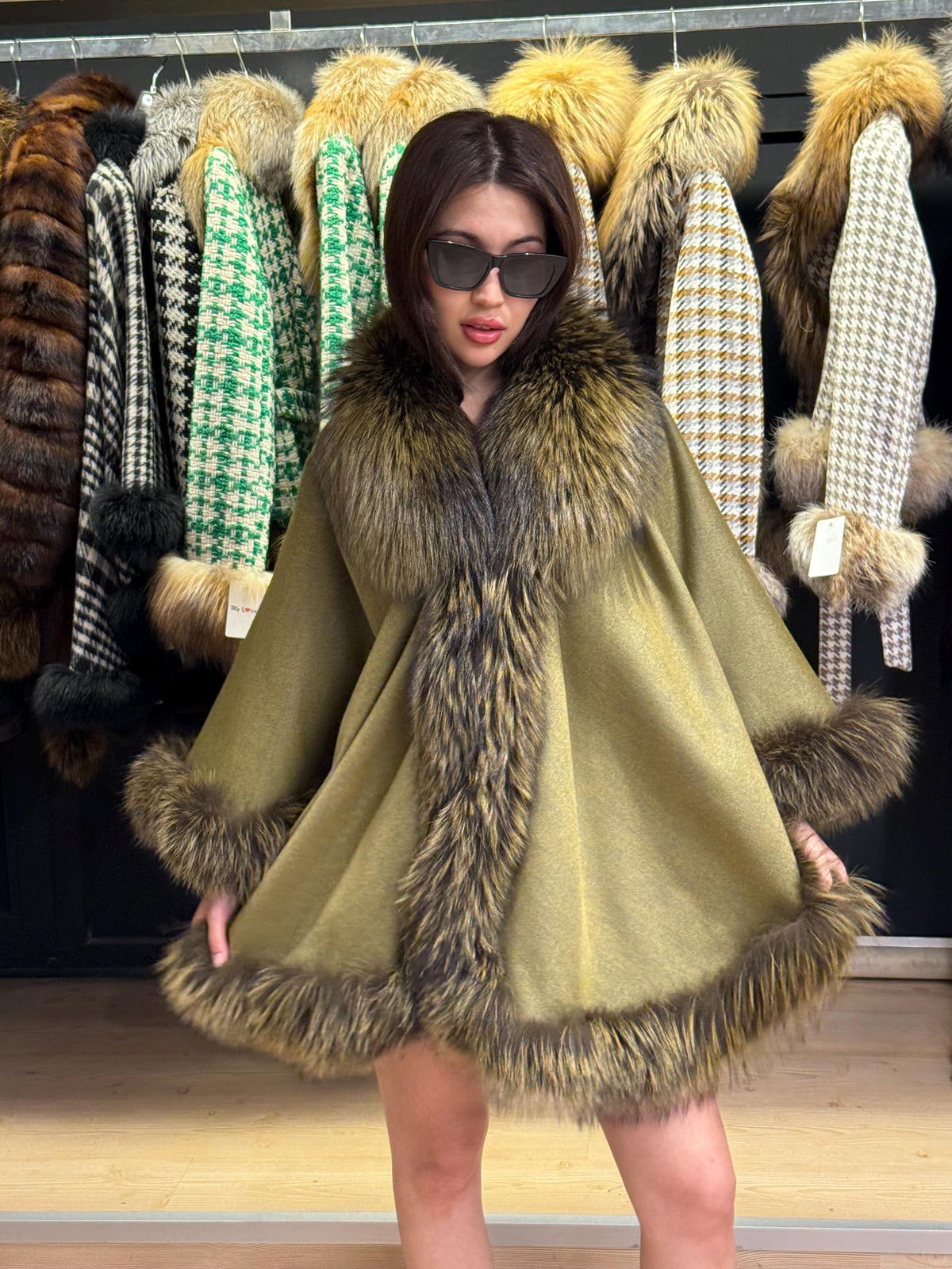 Green Wool Cashmere Cape Coat with Fox Fur Trim – Luxury Winter Wrap, Elegant Oversized Shawl, Plus Size Cloak. Fox Fur Jacket. Fox Fur