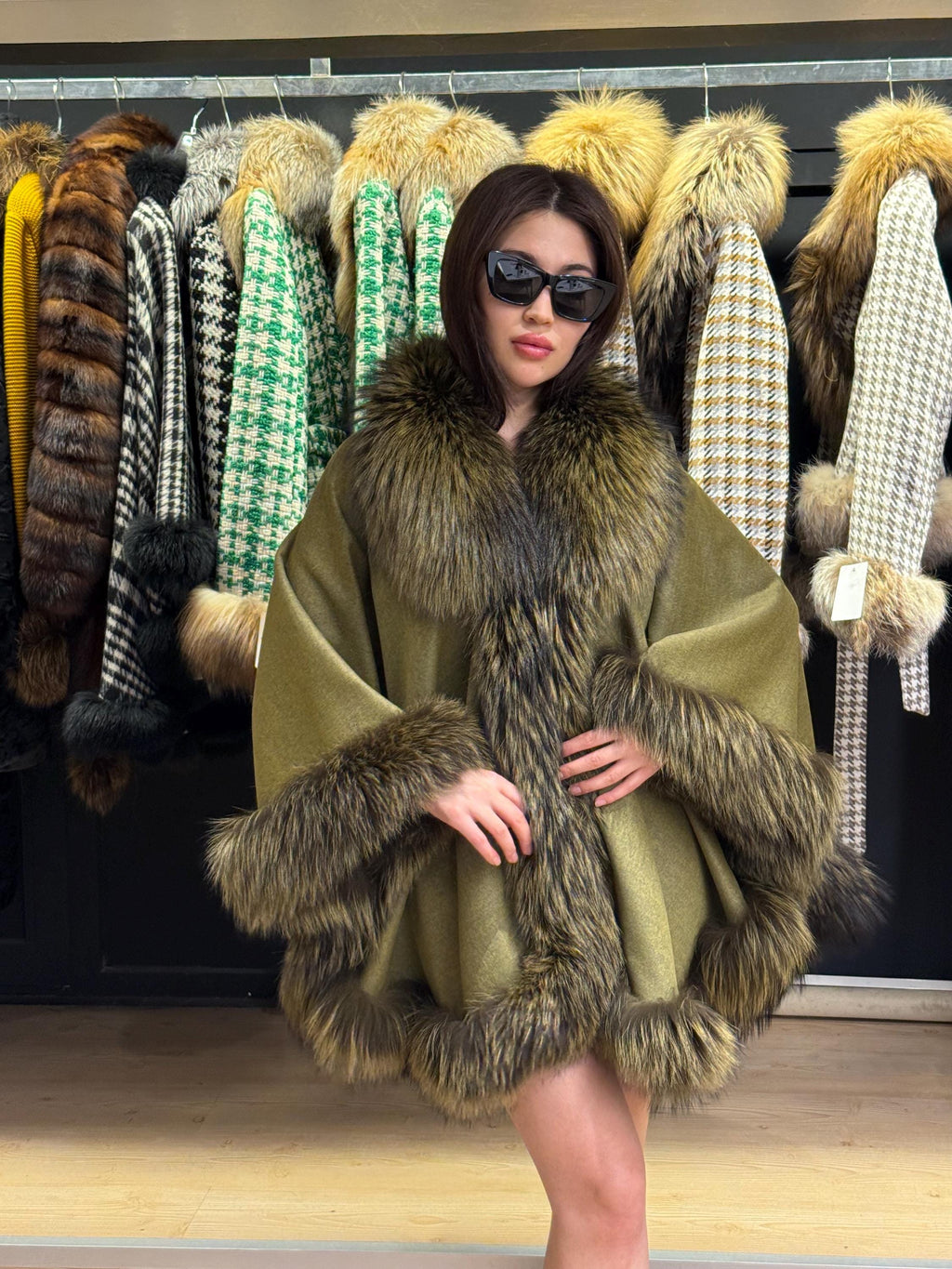 Green Wool Cashmere Cape Coat with Fox Fur Trim – Luxury Winter Wrap, Elegant Oversized Shawl, Plus Size Cloak. Fox Fur Jacket. Fox Fur