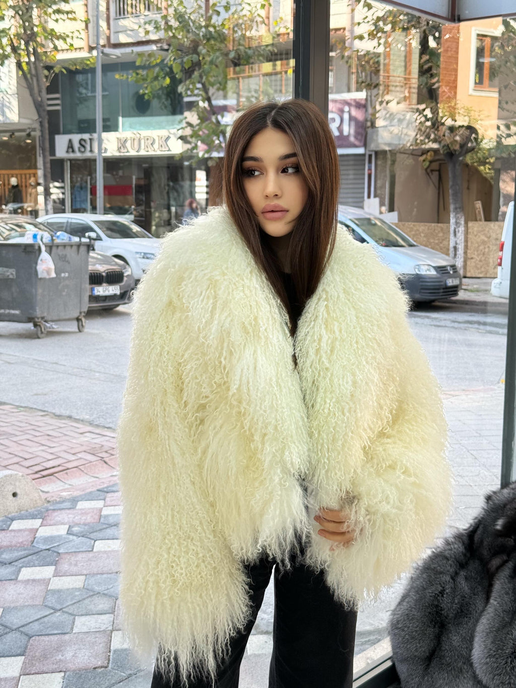 Ivory White Tibetan Fur Coat, Women’s Shaggy Lamb Fur Jacket, Mongolian Lamb Fur Coat, Longhair Lamb Fur Jacket